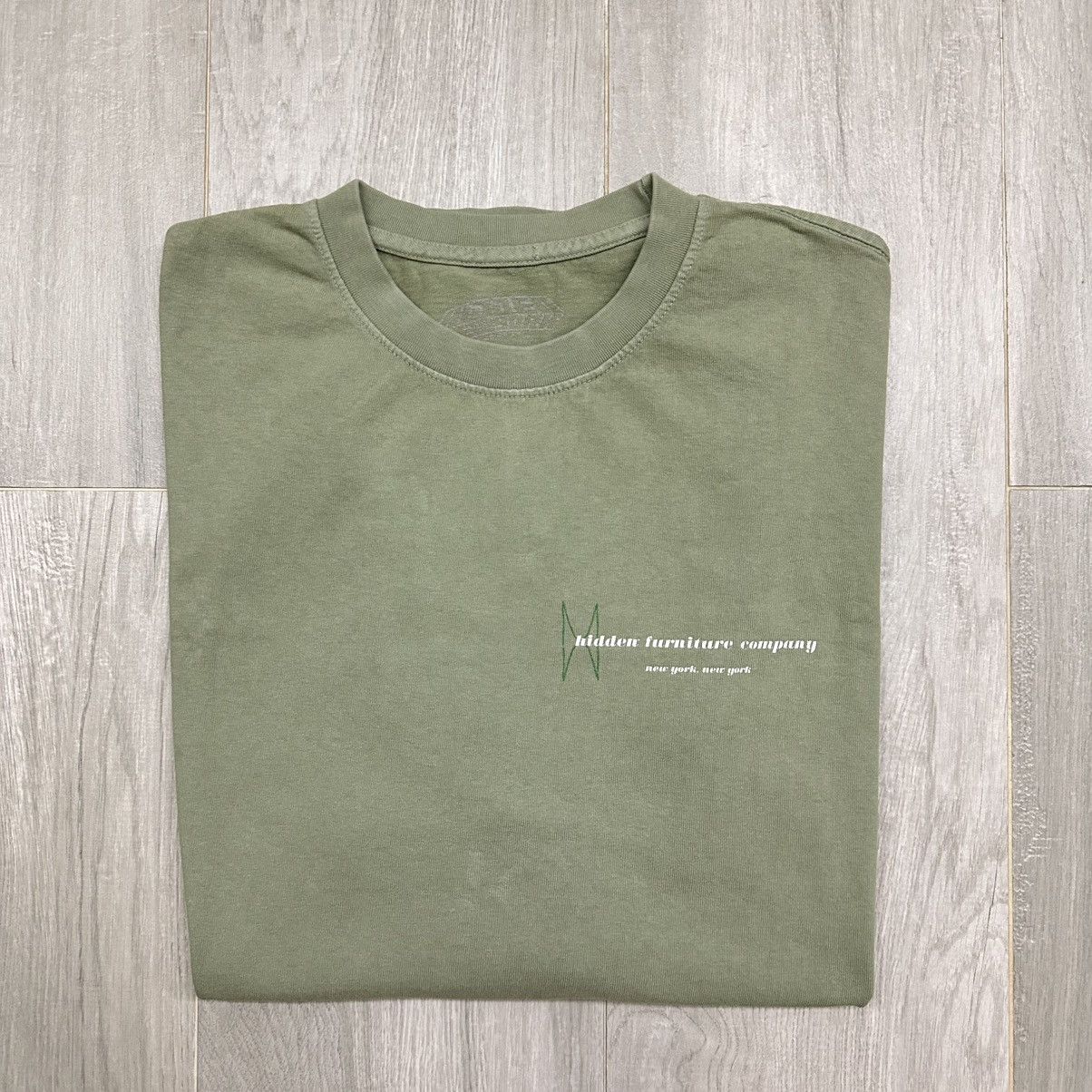 HIDDEN Hidden ny furniture tee supreme stussy palace skate kanye Size US XL / EU 56 / 4 - 6 Thumbnail