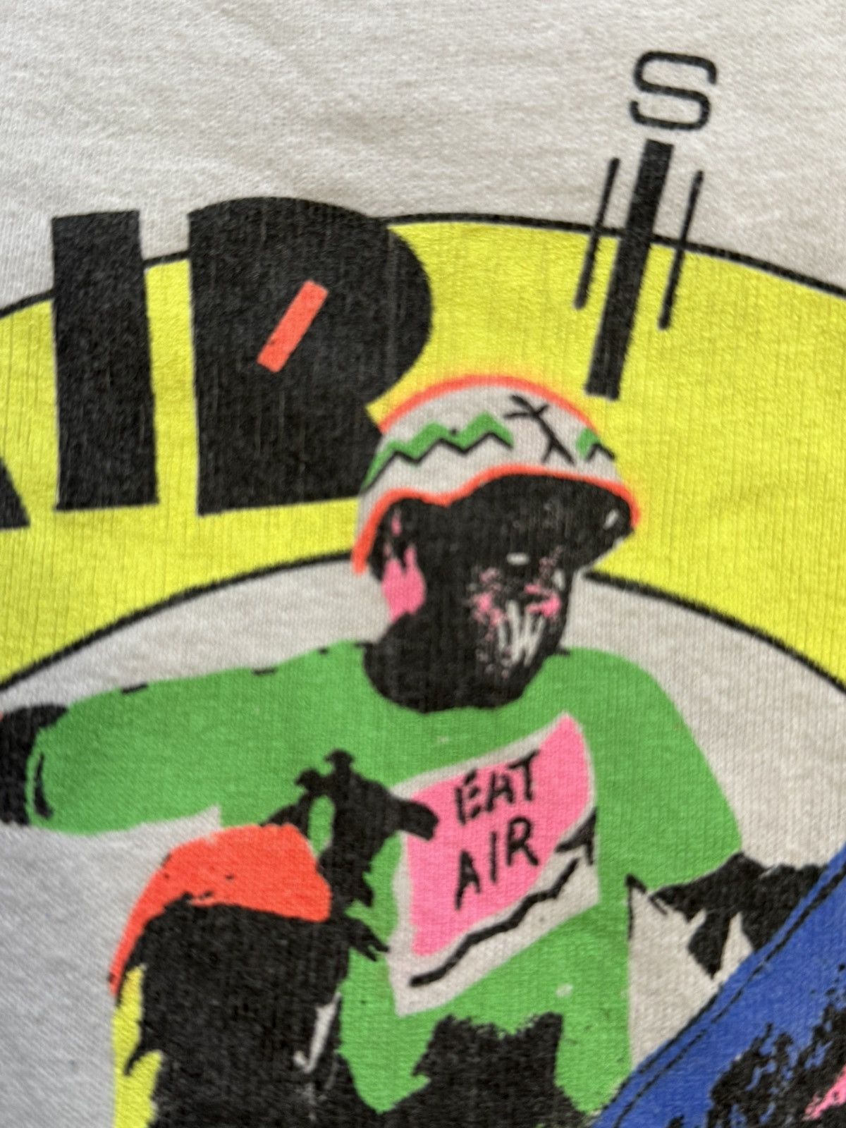 Levi's Vintage Clothing Vintage 80s Levis Skateboard Eat Air Faded Tee Size US M / EU 48-50 / 2 - 4 Thumbnail