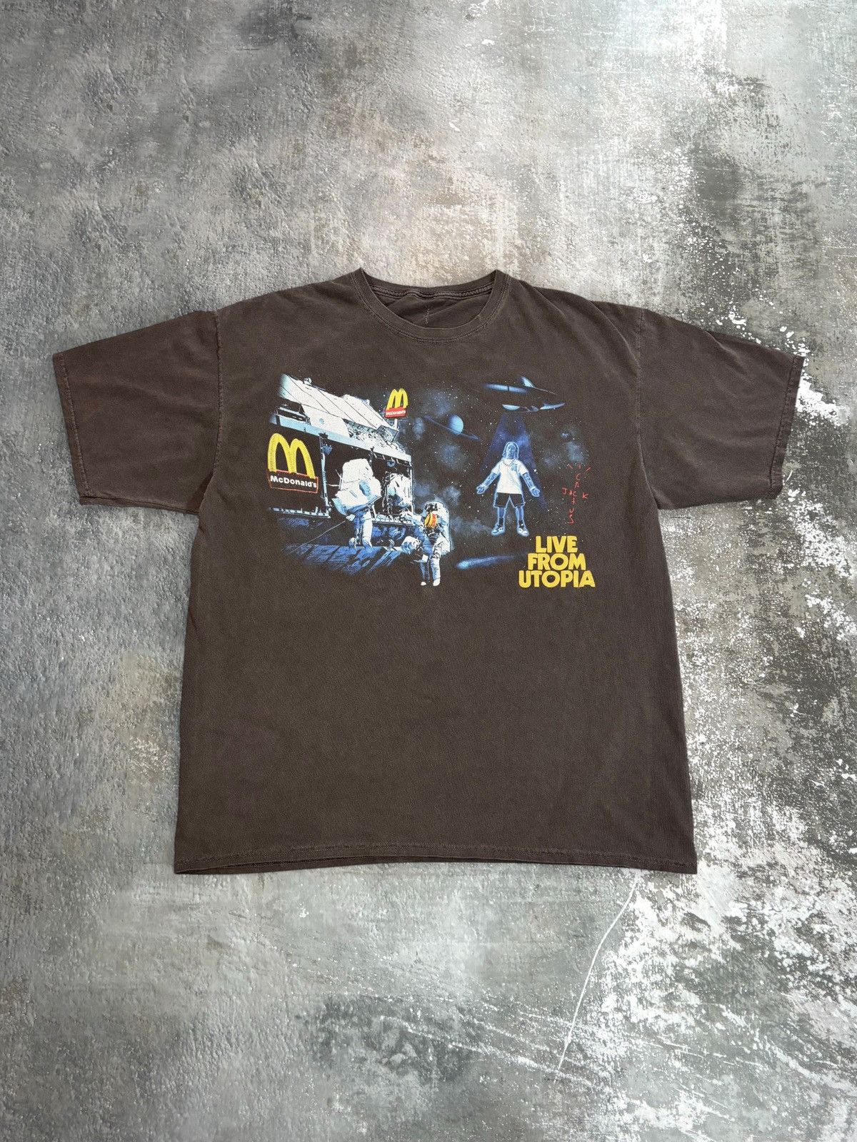 Travis Scott Cactus Jack x McDonald’s Live From Utopia T Shirt. Size XXL Size US XXL / EU 58 / 5 - 1 Thumbnail
