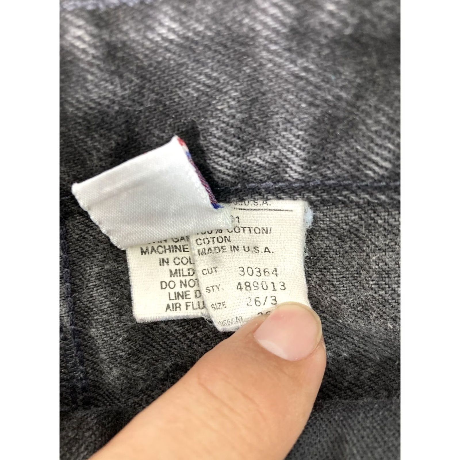 Vintage VINTAGE Rockies Jeans Women 24X34 Black Denim Bareback Tapered Leg Cotton Front Flap VTG Size 42" / US 20 - 7 Thumbnail