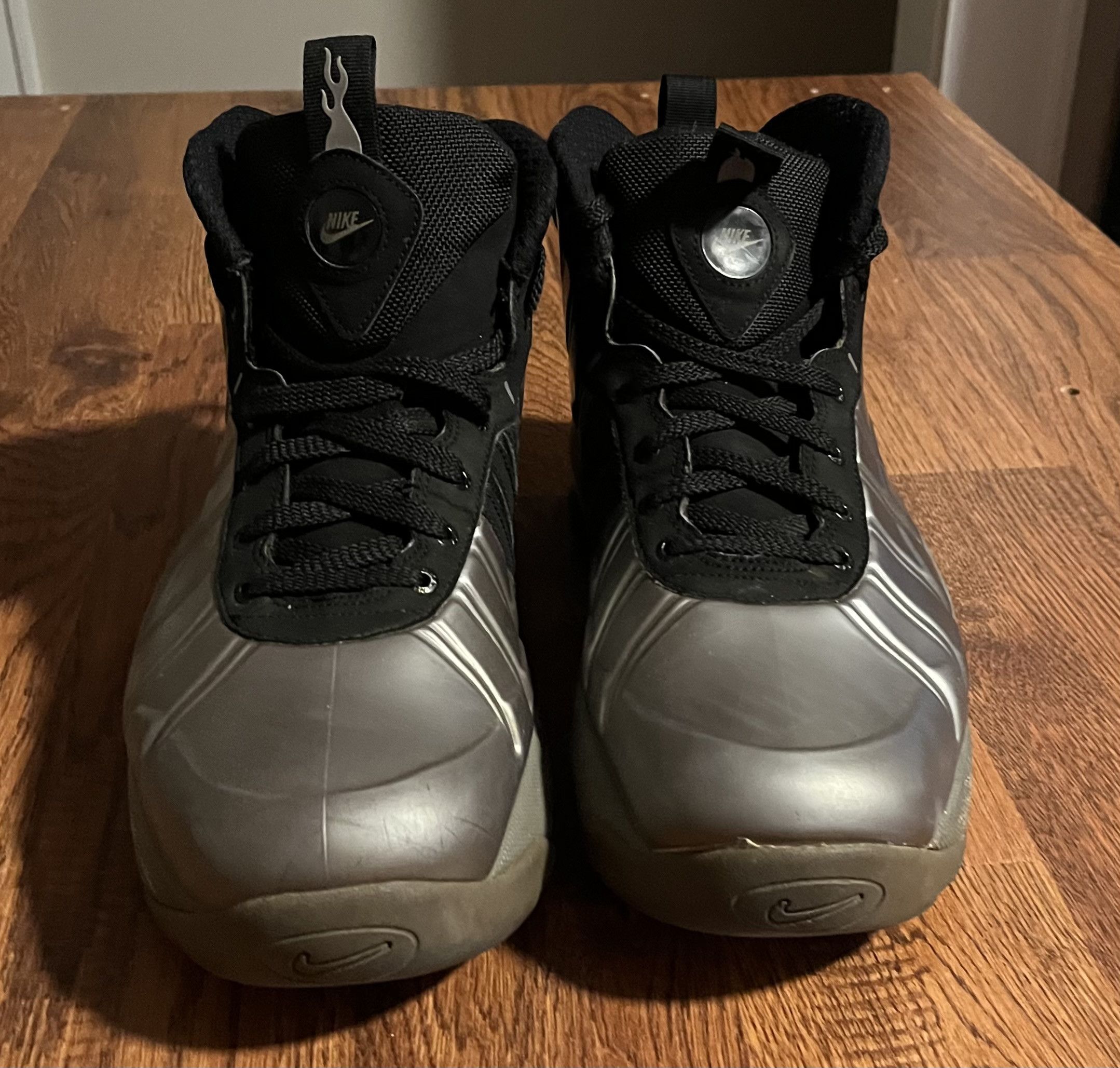 Nike Nike Air Max Bakin Posit Pewter Metallic Silver Sneakers Size US 10.5 / EU 43-44 - 4 Thumbnail