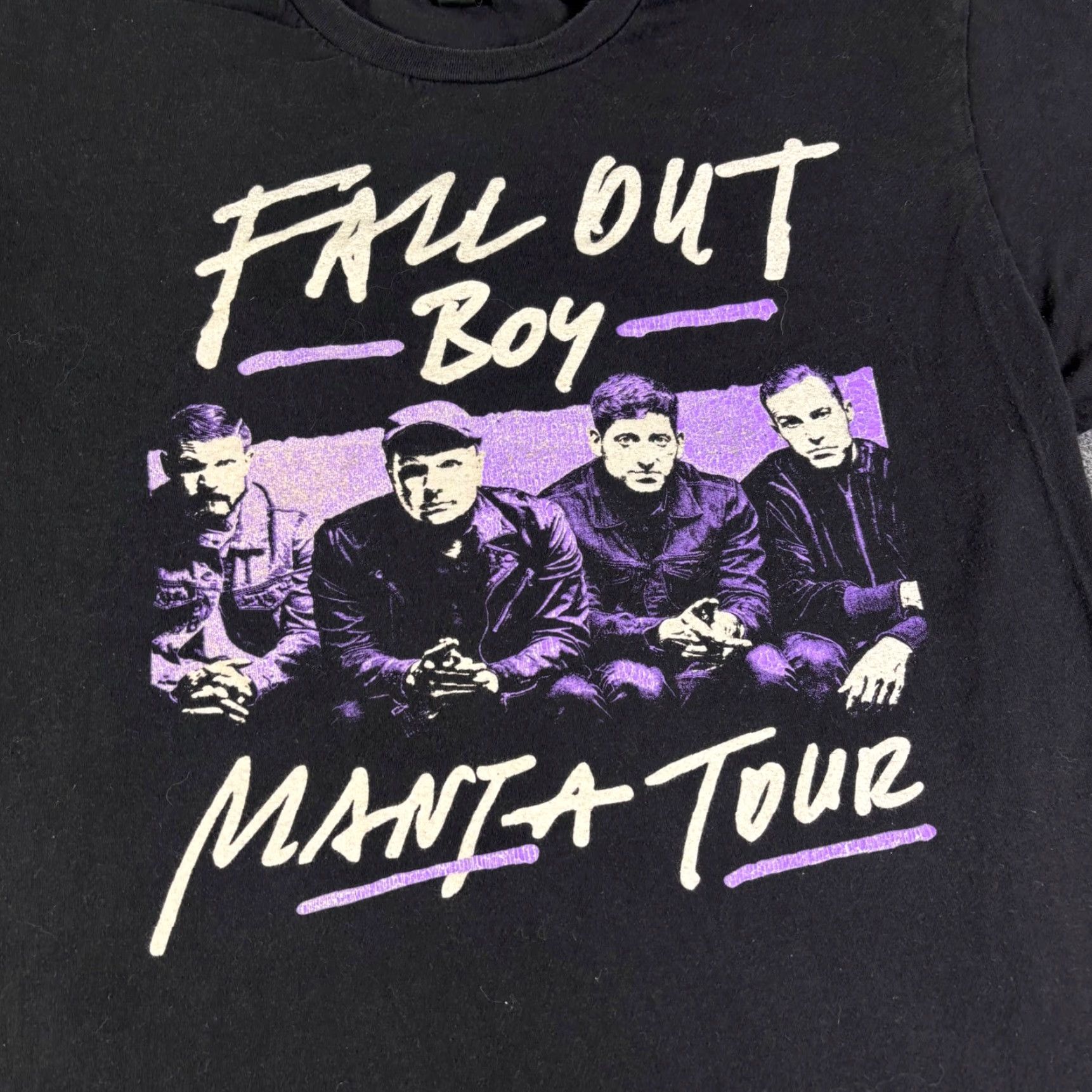 Tultex Fall Out Boy Mania Tour 2018 Band T-Shirt Black Tultex Mens Large L Graphic Tee Size US L / EU 52-54 / 3 - 6 Thumbnail