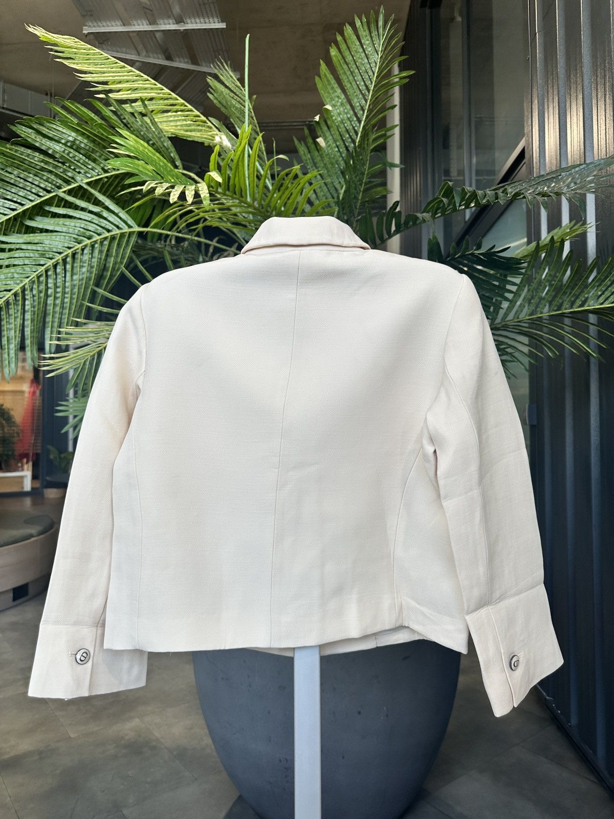 Dior Christian Dior Beige wool mixed mulberry silk Jacket. Size M / US 6-8 / IT 42-44 - 2 Thumbnail