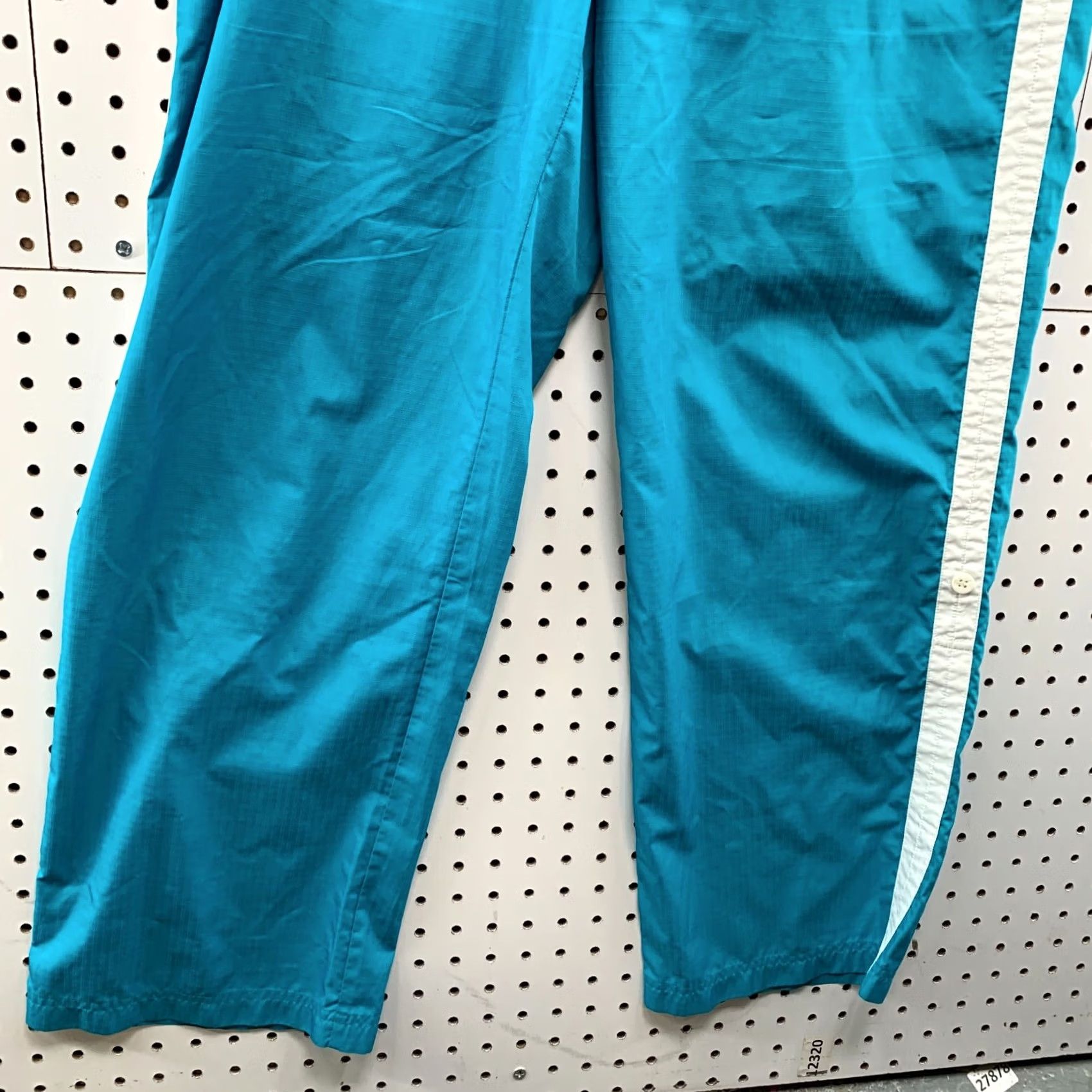 Nike Vintage Nike Pants Womens XL Teal Swoosh Windbreaker Fits 31x32 Size 40" / US 18 - 4 Thumbnail