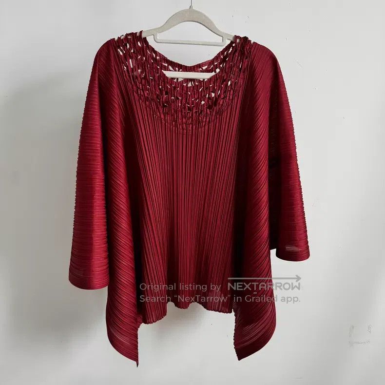 Issey Miyake Issey Miyake size:one size Red Long Sleeve Size S / US 4 / IT 40 - 1 Thumbnail