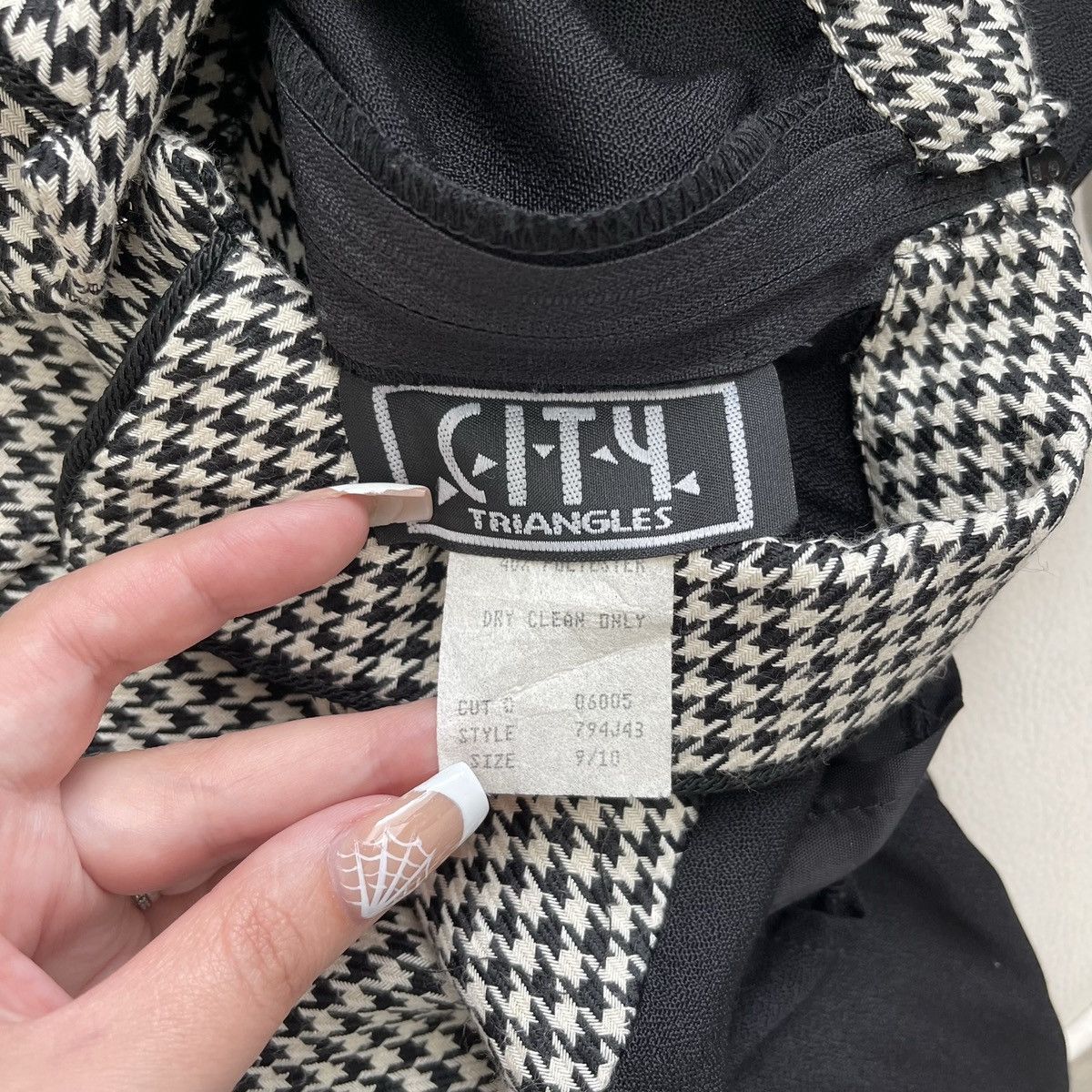 Vintage CITY TRIANGLES Vintage 90s Black White Houndstooth Jumpsuit Size 32" / US 10 / IT 46 - 13 Thumbnail