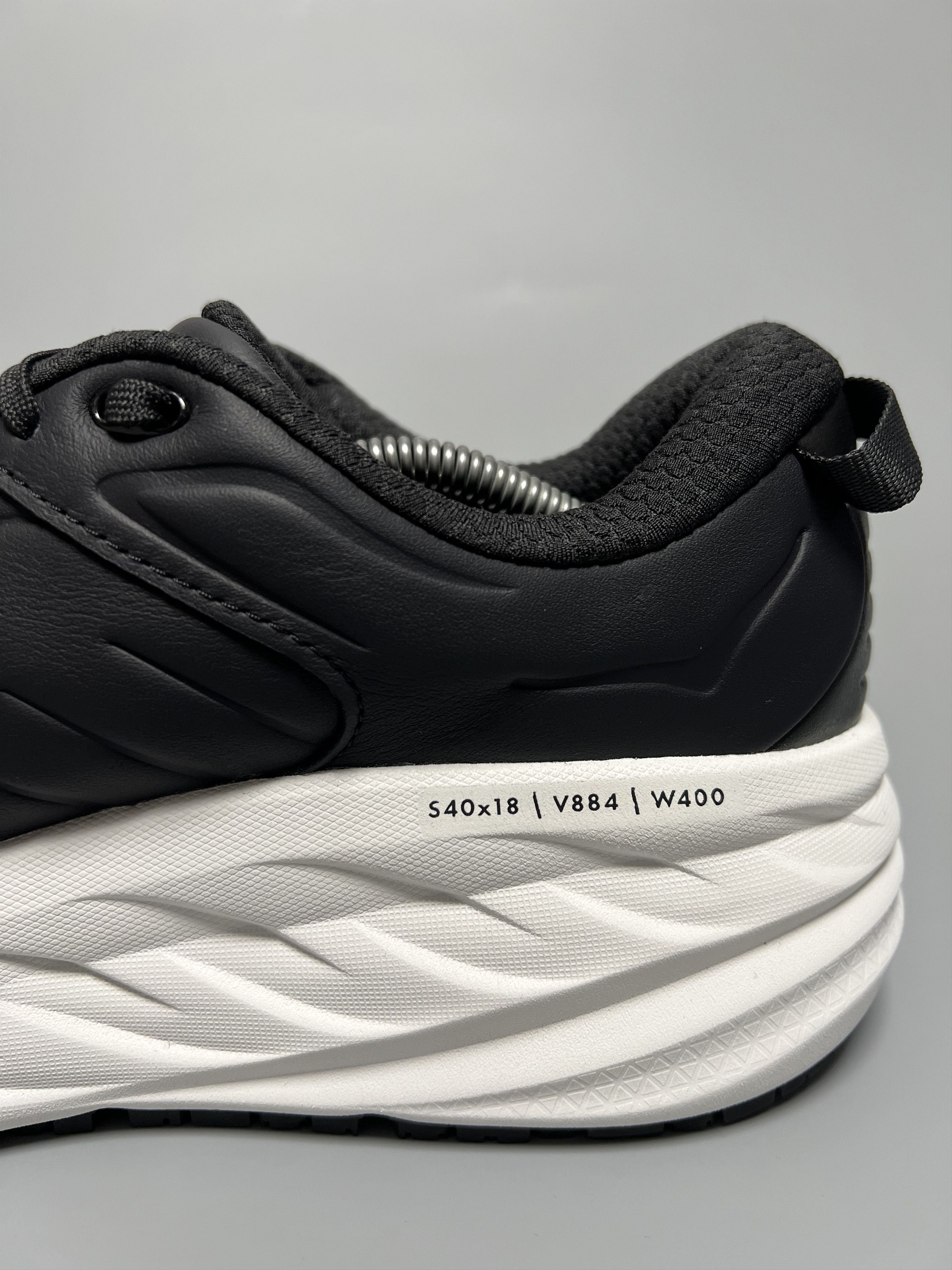 Hoka Hoka One One Bondi SR Running Shoes Slip Resistant Size US 11 / EU 44 - 11 Thumbnail