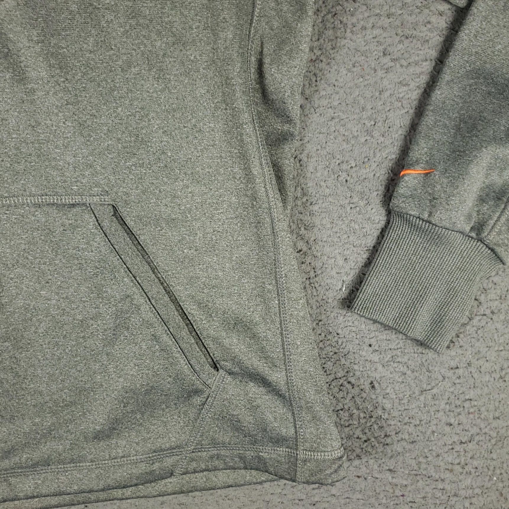 Nike Nike Sweatshirt Womens Medium Gray Therma-Fit Pullover Hoodie Sweatshirt Hoodie Size M / US 6-8 / IT 42-44 - 5 Thumbnail