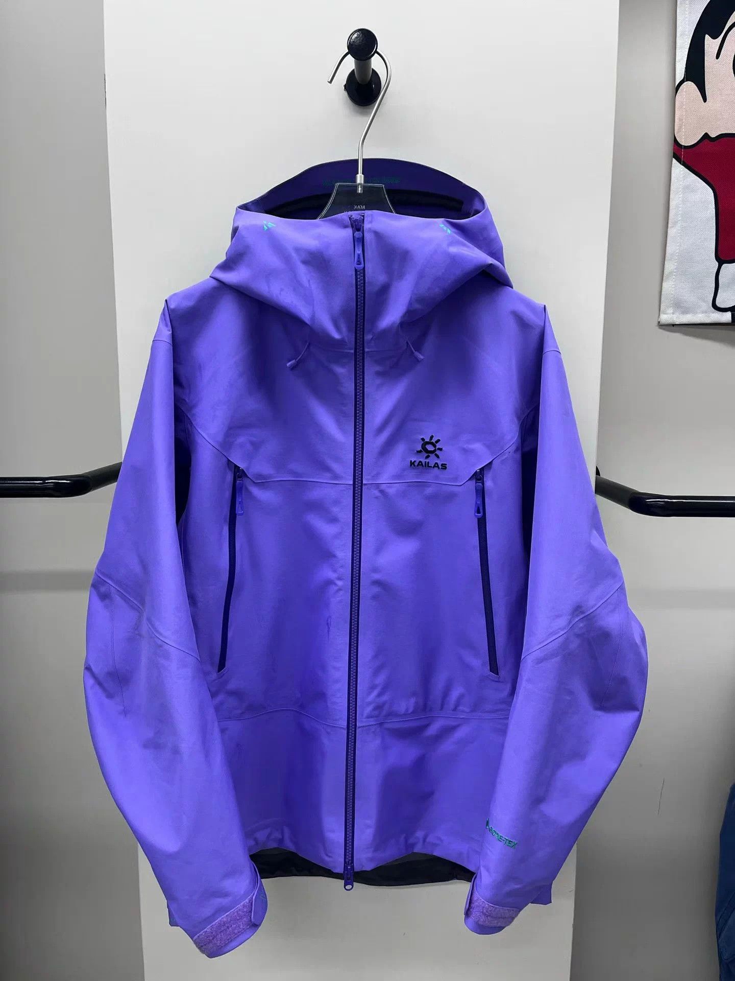 Other KAILAS MONT-X Fuyun Purple L Hard Shell Jacket Size US L / EU 52-54 / 3 - 1 Thumbnail