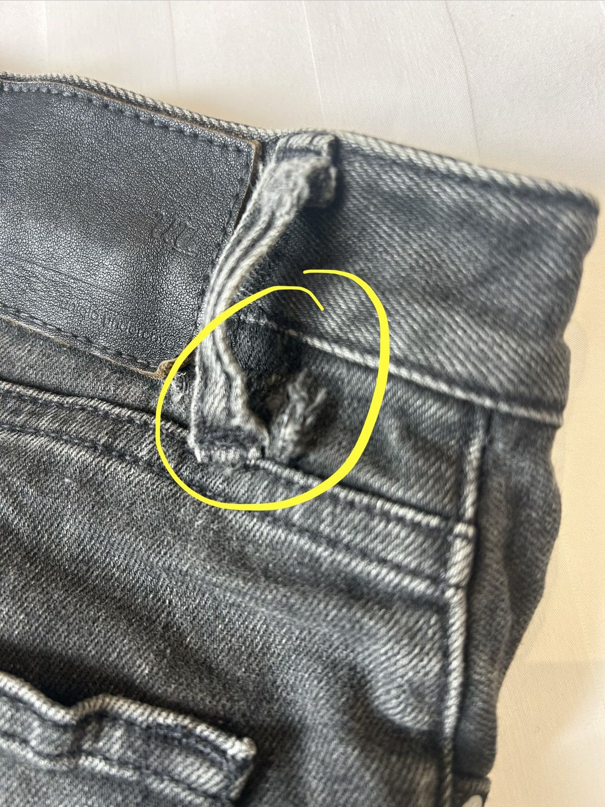 Undercover × Uniqlo Uniqlo Undercover Zippered Cargo Pocket Denim Short Pants Size US 34 / EU 50 - 10 Thumbnail