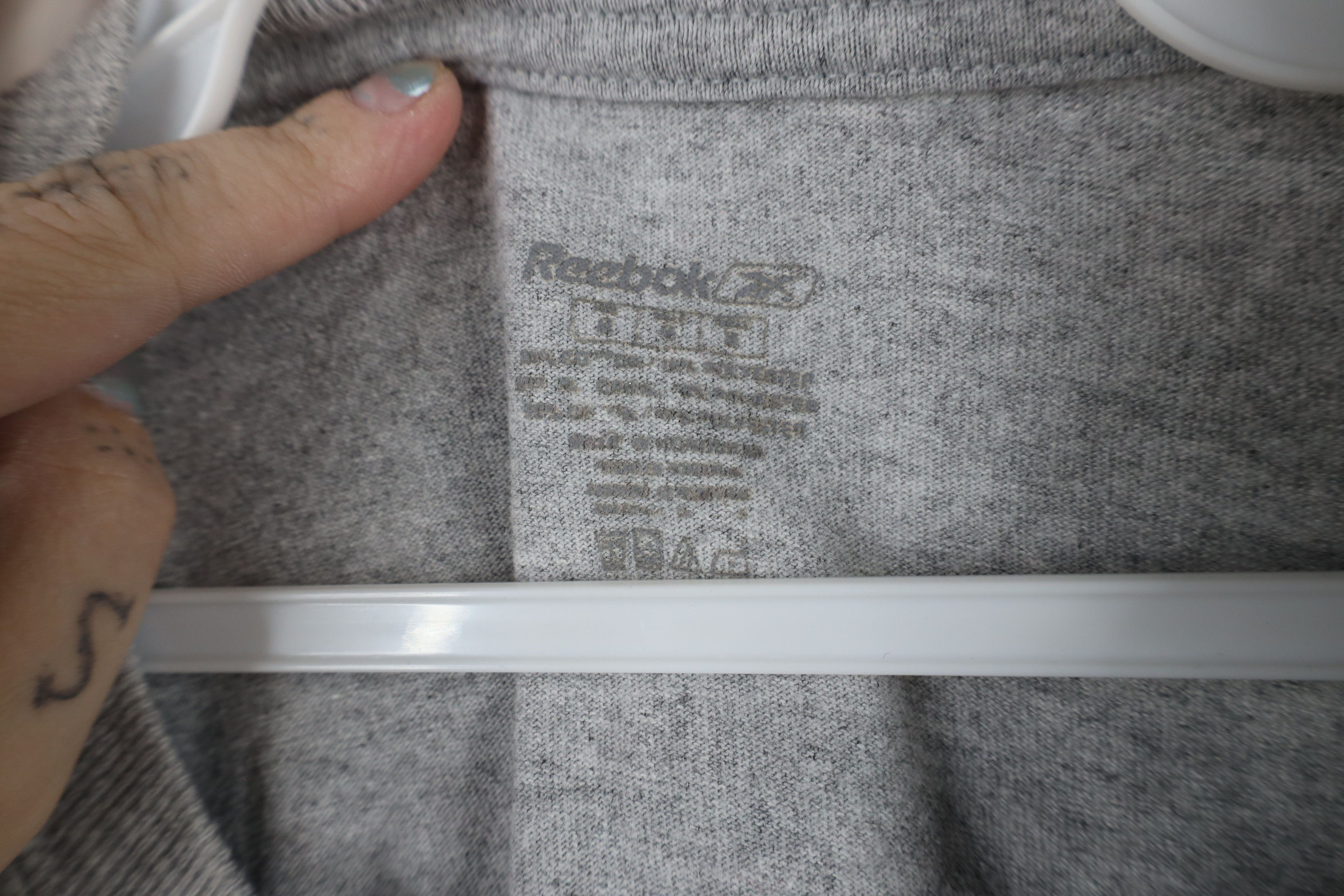 Reebok × Vintage Vintage Reebok Out New Orleans Saints Football T-Shirt Gray Size US M / EU 48-50 / 2 - 6 Thumbnail