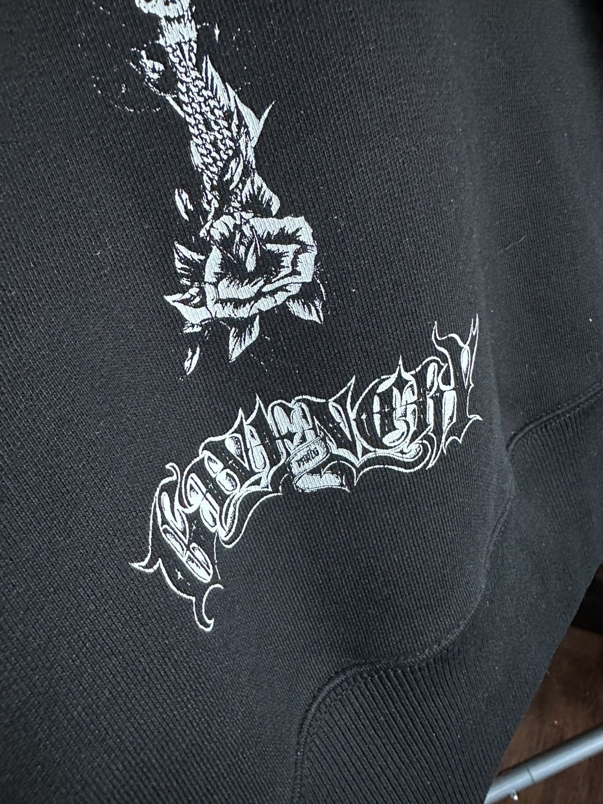 Givenchy Givenchy Tattoo Cross and Roses Hoodie Size US L / EU 52-54 / 3 - 5 Thumbnail