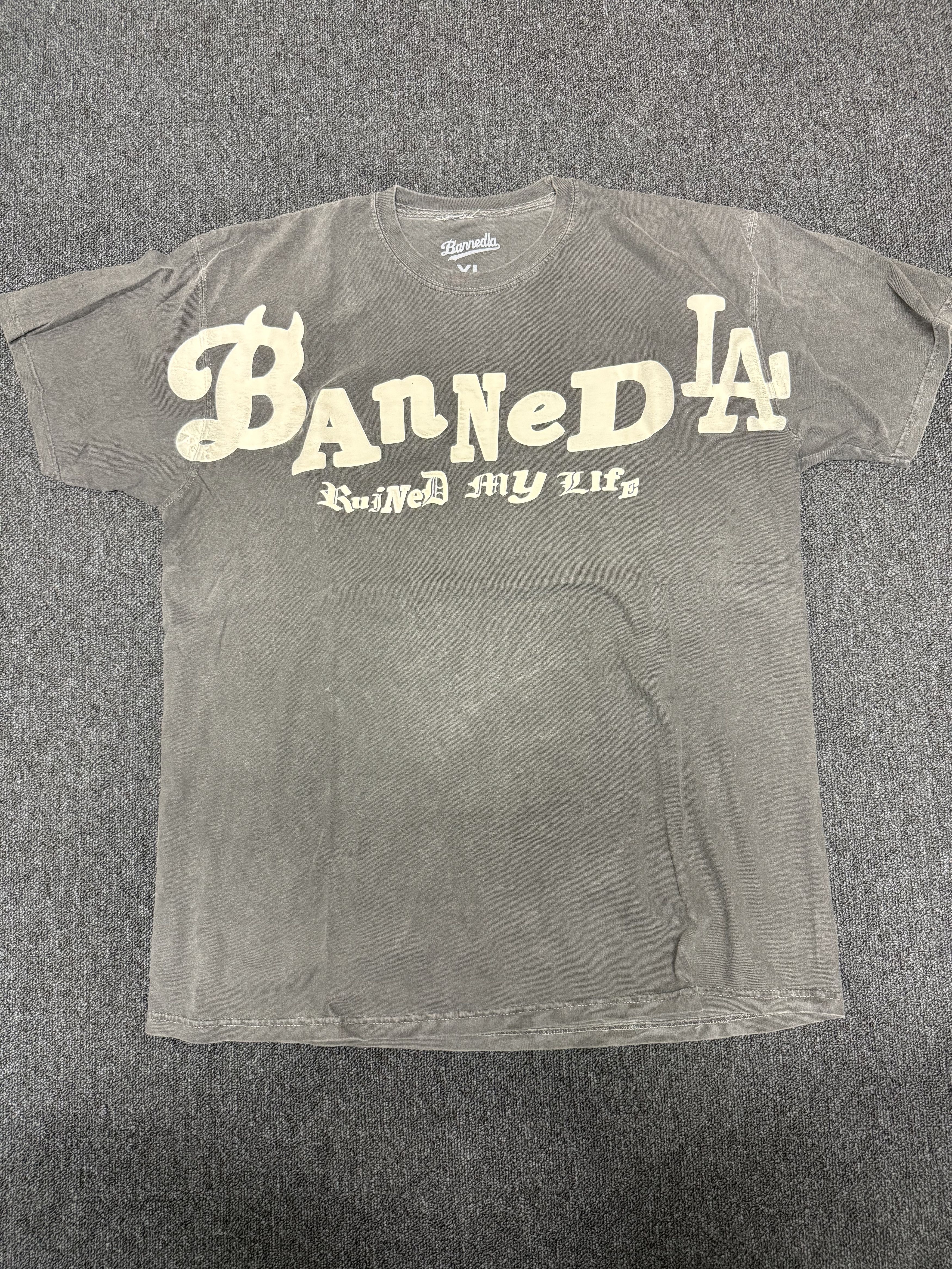 Other Banned LA x Sneaker Con T Shirt size XL Size US XL / EU 56 / 4 - 1 Thumbnail