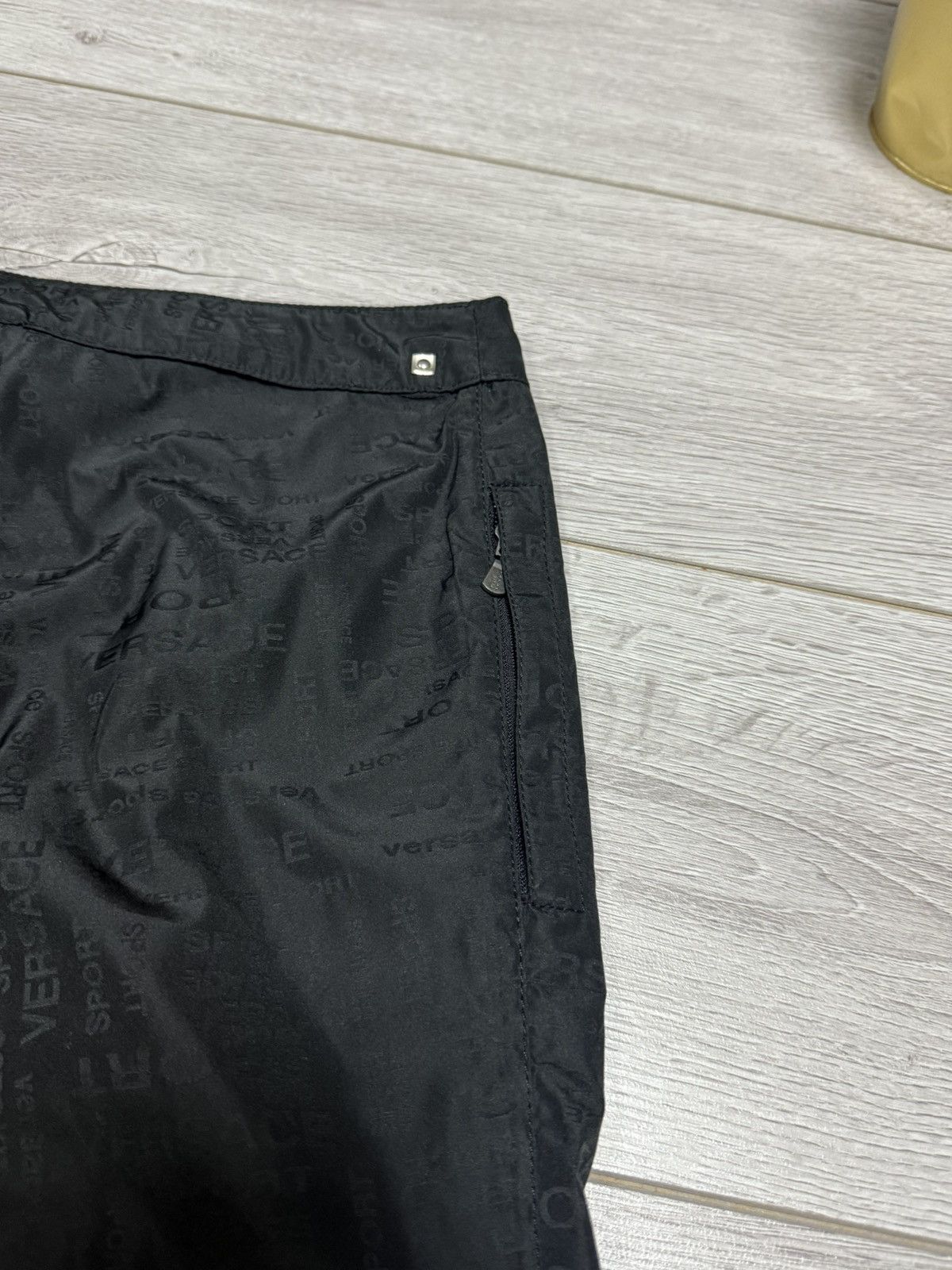 Versace Gianni Versace monogram all over print pants nylon Size 30" / US 8 / IT 44 - 13 Thumbnail