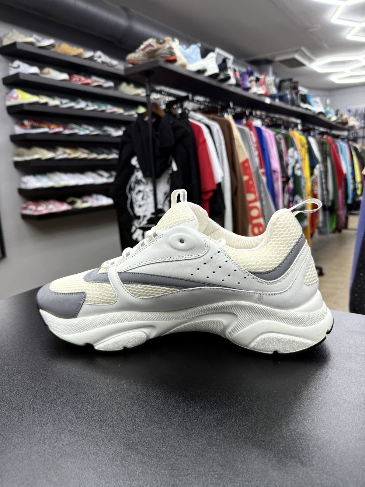 Dior AUTHENTIC Dior B22 White Silver Size 47 / 14 US Size US 14 / EU 47 - 12 Thumbnail