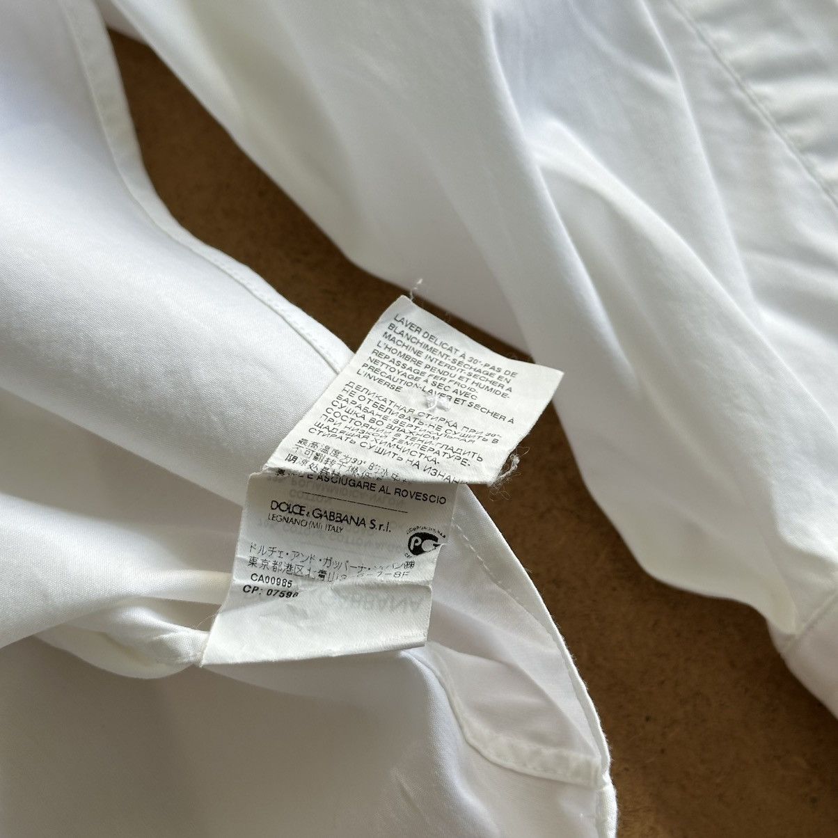 Dolce & Gabbana Vintage Dolce & Gabbana Gold White Classic Button Up Shirt Size US M / EU 48-50 / 2 - 11 Thumbnail