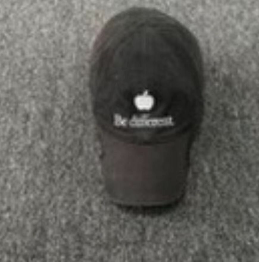 Balenciaga BALENCIAGA Be Different: Apple Embroidered Log2412-Nextarrow Size 34 - 3 Thumbnail