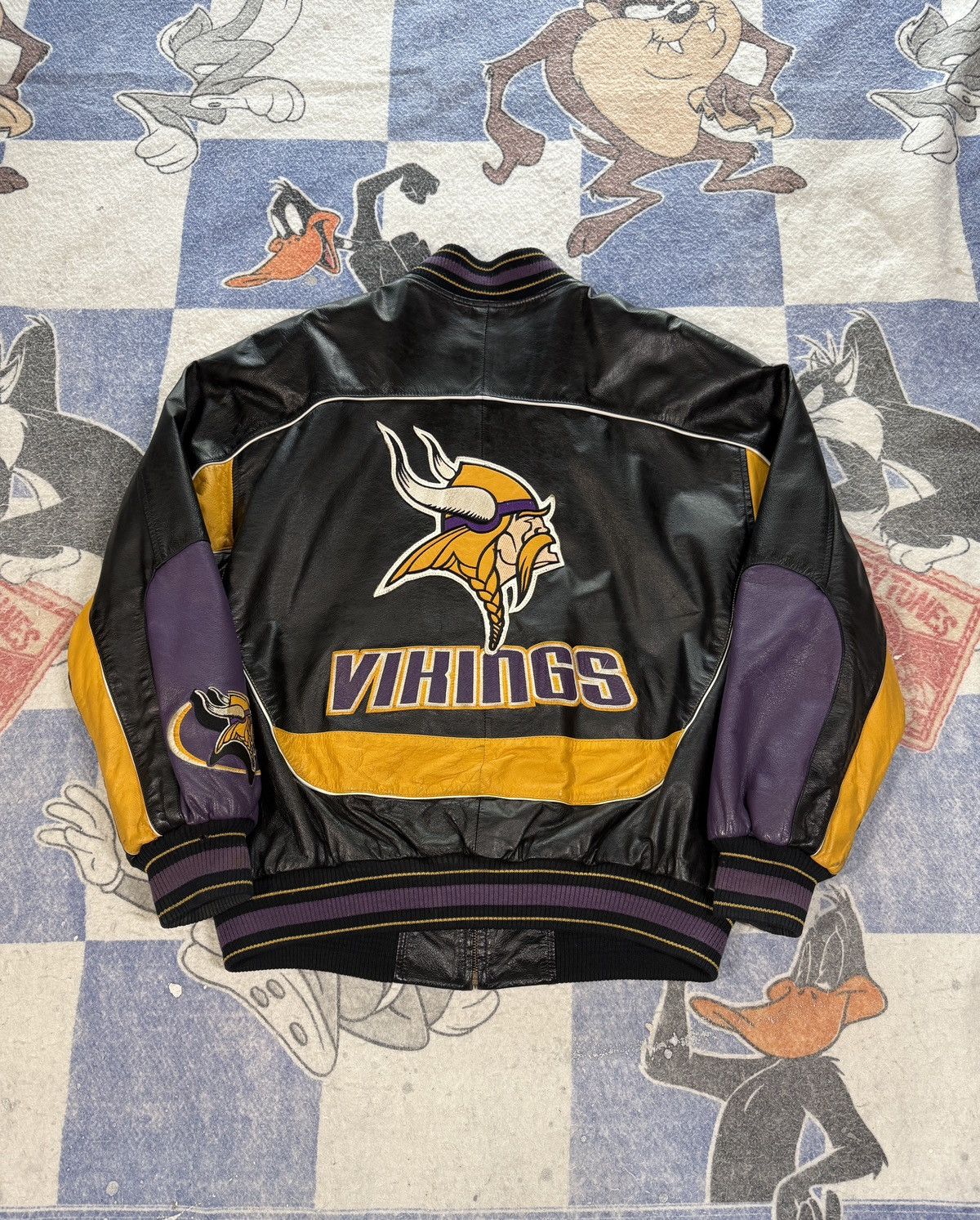 NFL Vintage Minnesota Vikings leather jacket Size US L / EU 52-54 / 3 - 4 Thumbnail