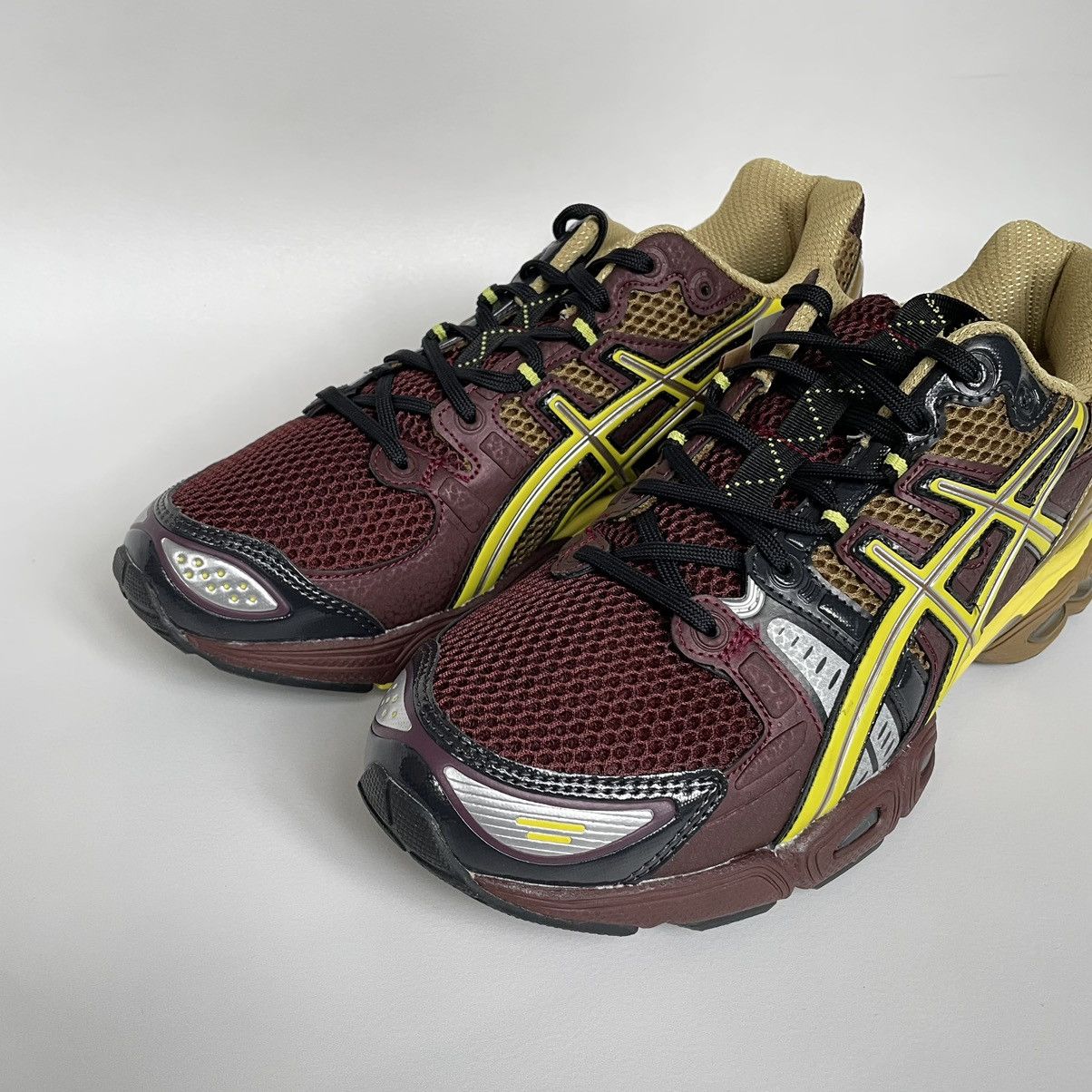 Asics × Kiko Kostadinov Rum Raisin UB5-S Gel-Nimbus 9 Size US 10 / EU 43 - 6 Thumbnail