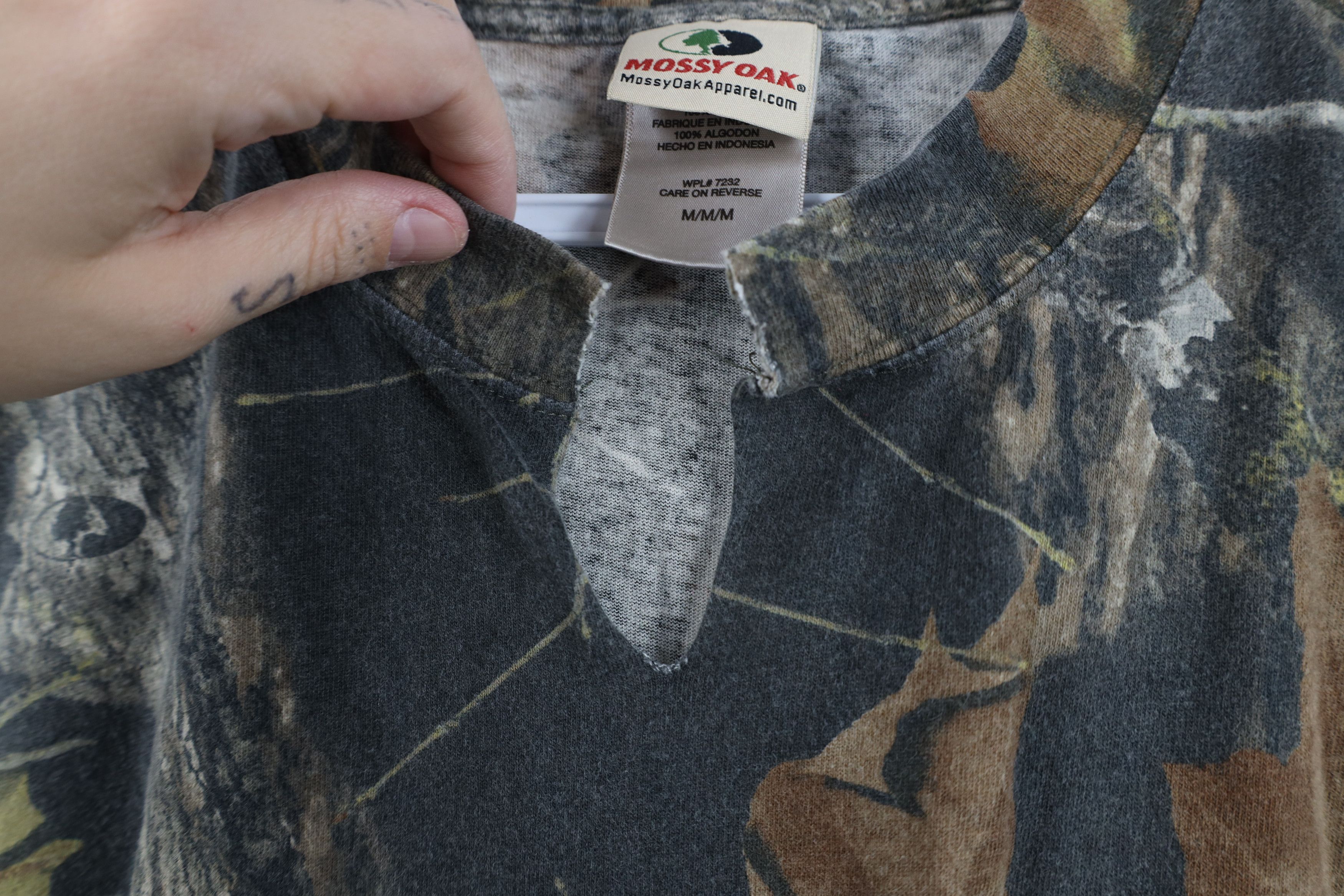 Mossy Oaks × Vintage Vintage Mossy Oak Camouflage Cut Off Sleeveless T-Shirt Size US M / EU 48-50 / 2 - 6 Thumbnail