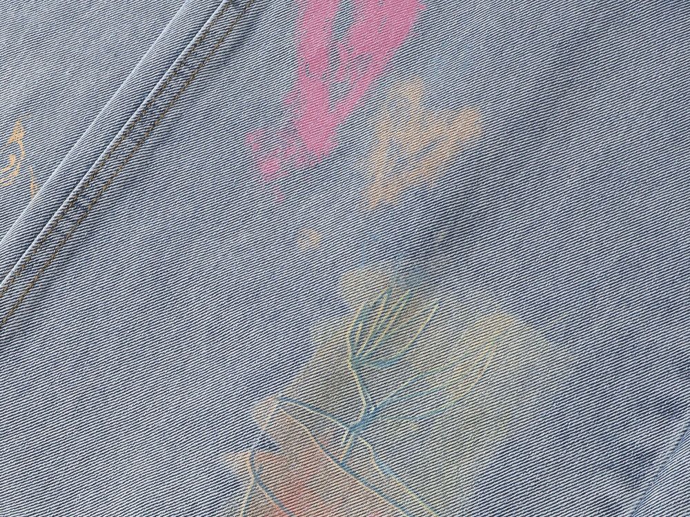 Japanese Brand Graffiti Print Washed Distressed Jeans for Men Size US 32 / EU 48 - 4 Thumbnail