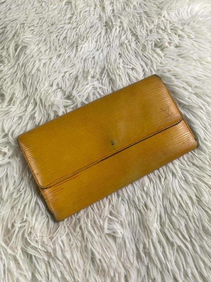 Louis Vuitton Louis Vuitton Epi Leather Trifold Long Wallet Size ONE SIZE - 5 Thumbnail