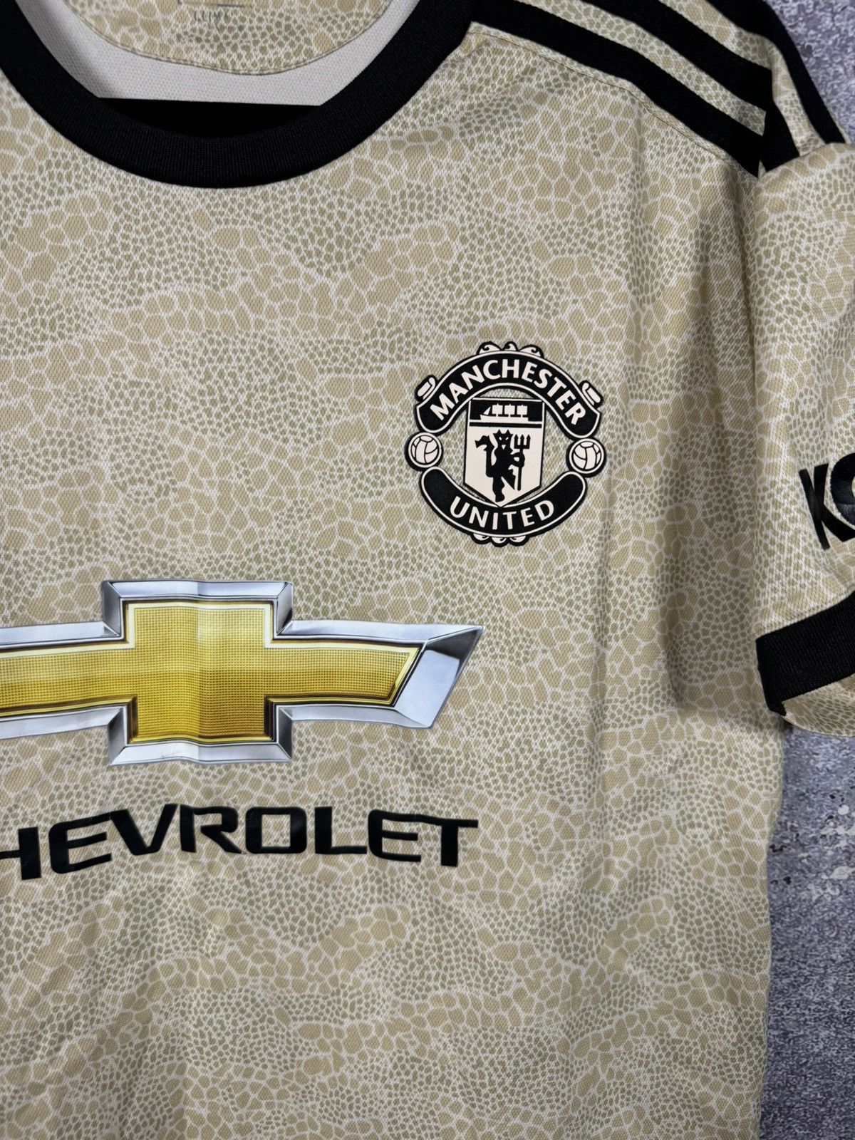 Vintage Vintage Manchester United 2019/20 Away Adidas Jersey Medium Size US M / EU 48-50 / 2 - 6 Thumbnail