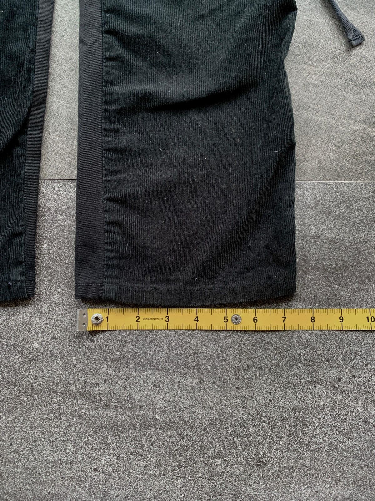 Maison MIHARA YASUHIRO FREE TAX! Hybrid Corduroy/Cargo Pants Size US 30 / EU 46 - 16 Thumbnail