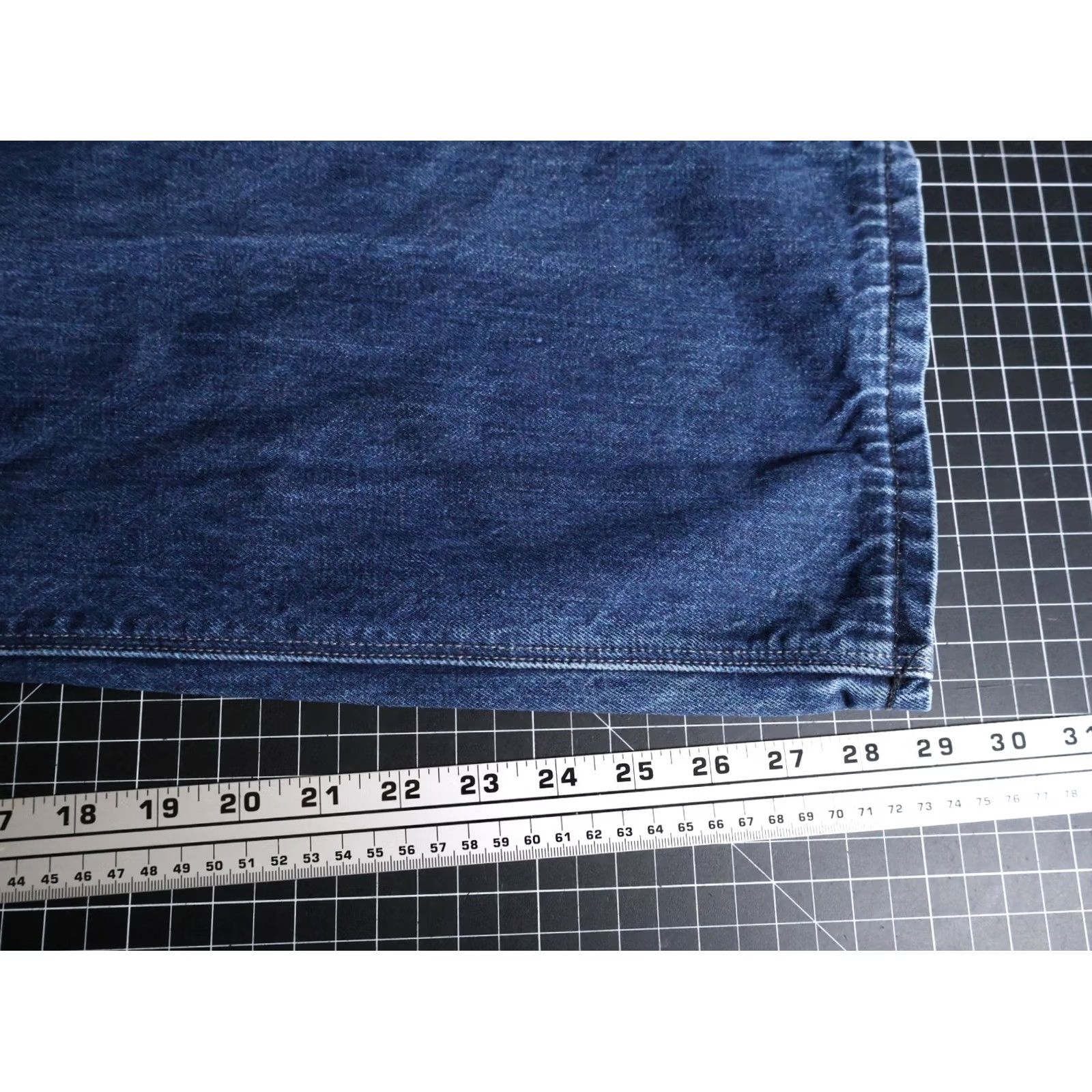 Levi's Levi's 569 Jeans Men 36 x 29 Blue Denim 5-Pocket Straight Relaxed Zip Fly Flap Back Pockets Vintage No Size US 36 / EU 52 - 7 Thumbnail