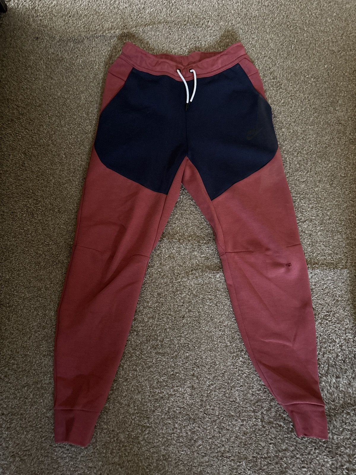 Nike Nike tech sweatpant Size US 30 / EU 46 - 1 Thumbnail