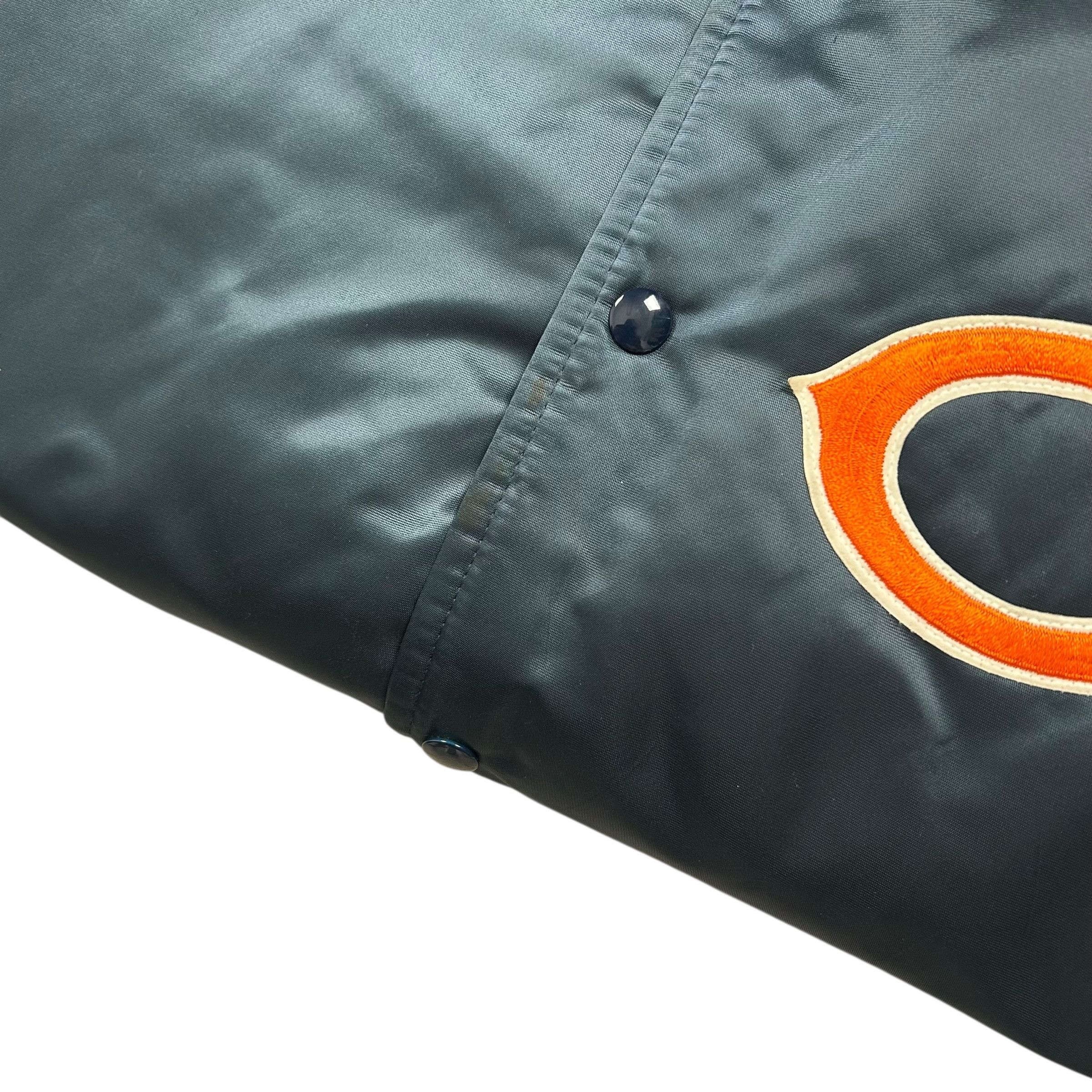 NFL VTG 90s CHICAGO BEARS CHALK LINE SATIN JACKET SPELL OUT Size US L / EU 52-54 / 3 - 7 Thumbnail