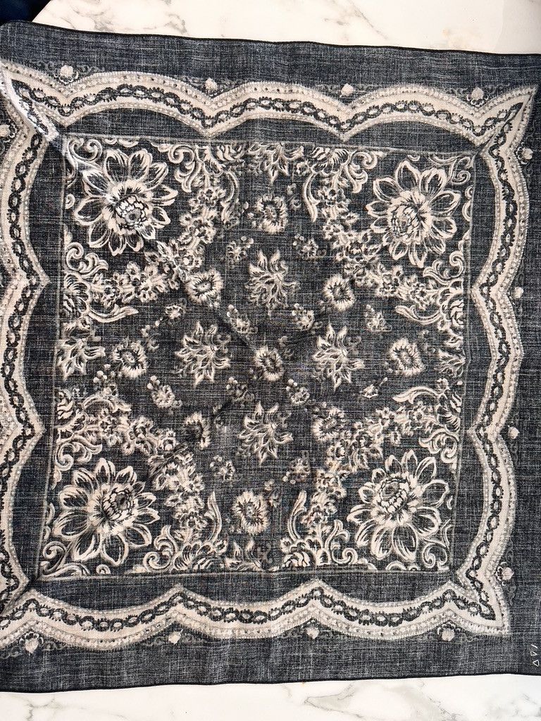 Visvim BANDANA WILD FLOWER black Size ONE SIZE - 1 Thumbnail