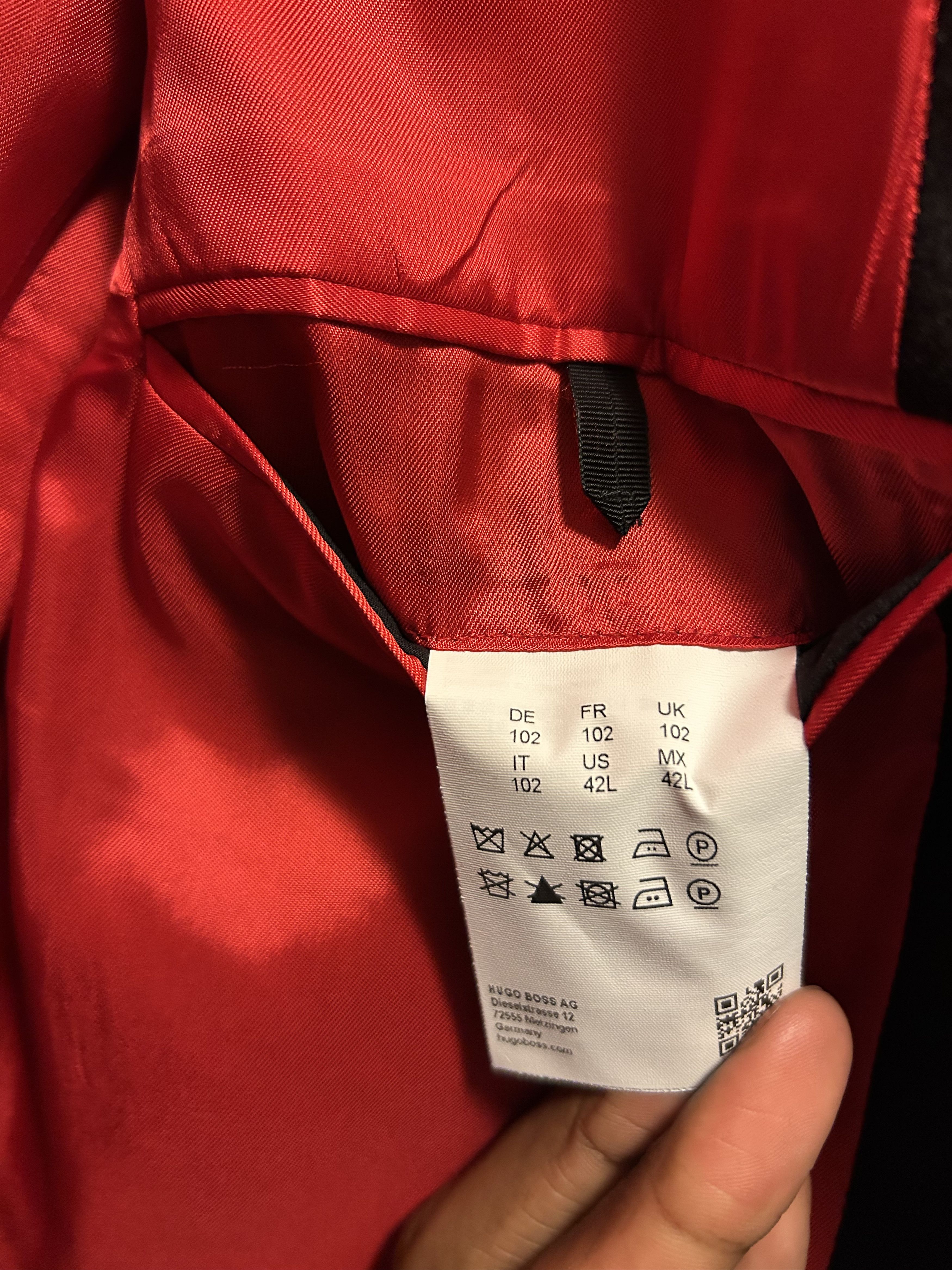 Hugo Boss Blazer Size 42L - 2 Thumbnail