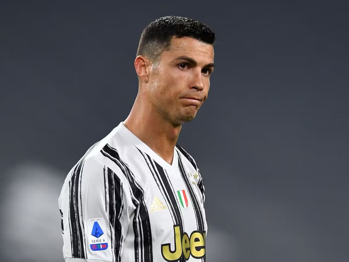 Adidas JUVENTUS ADIDAS 2020/2021 FOOTBALL HOME JERSEY #7 RONALDO Size US XL / EU 56 / 4 - 15 Thumbnail