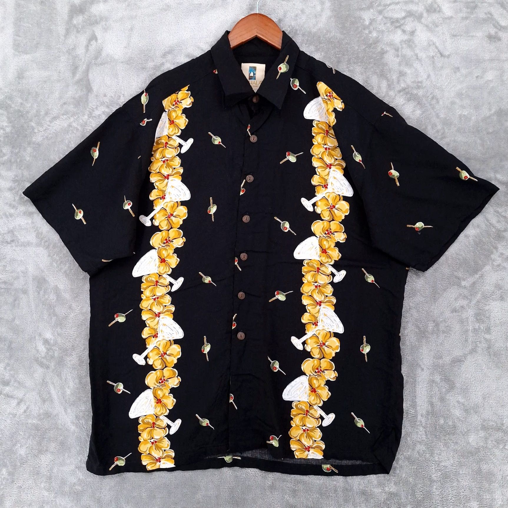 Olive Kahala Hawaiian Shirt Mens XL Black Martini Olives Button Short Sleeve Aloha Size US XL / EU 56 / 4 - 2 Thumbnail