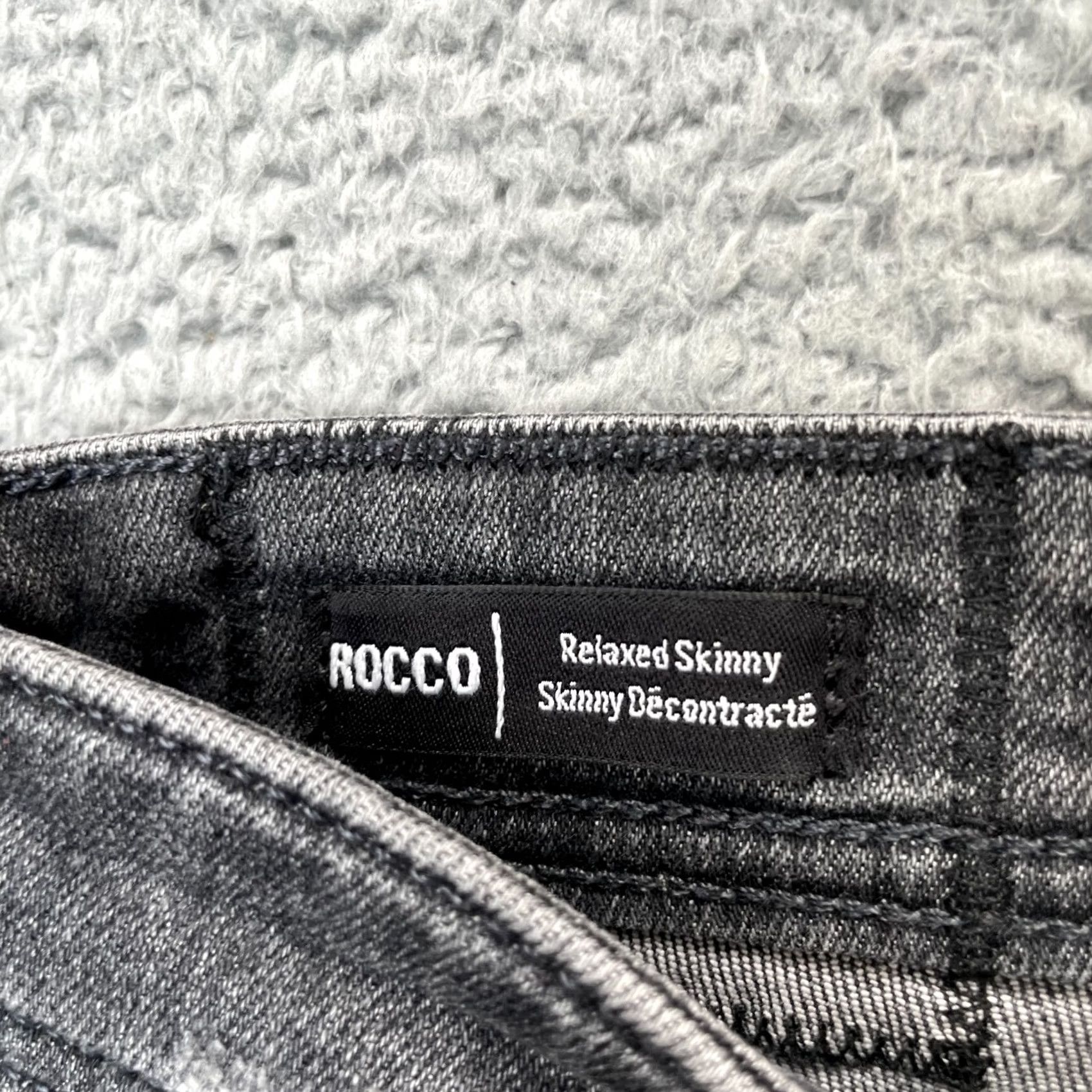 True Religion True Religion Jeans Mens 29 Gray Westbrook Rocco Relaxed Skinny Leg Distressed Denim 5-Pocket City Comfortable Distressed Jeans Mens Gray 90s Style Size US 29 - 4 Thumbnail