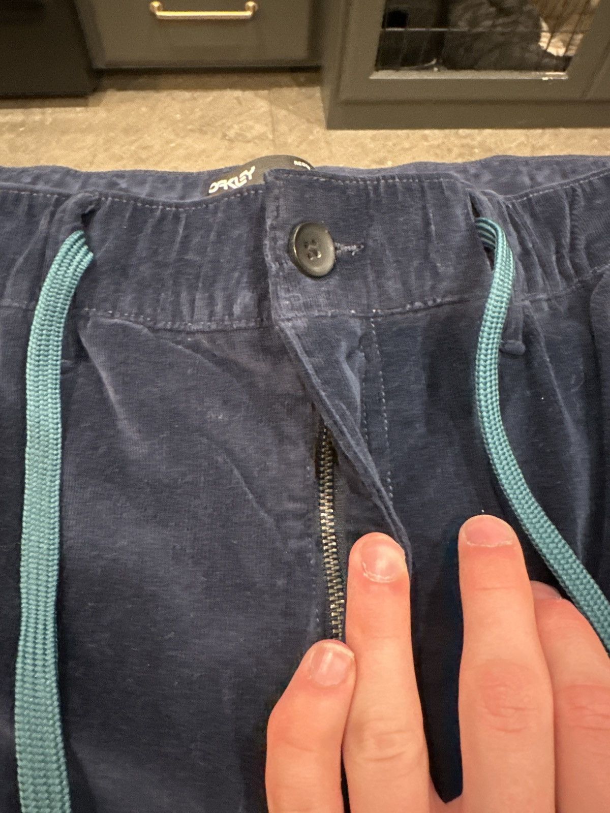 Oakley Navy blue Corduroy Oakley Pants Size US 33 - 2 Thumbnail