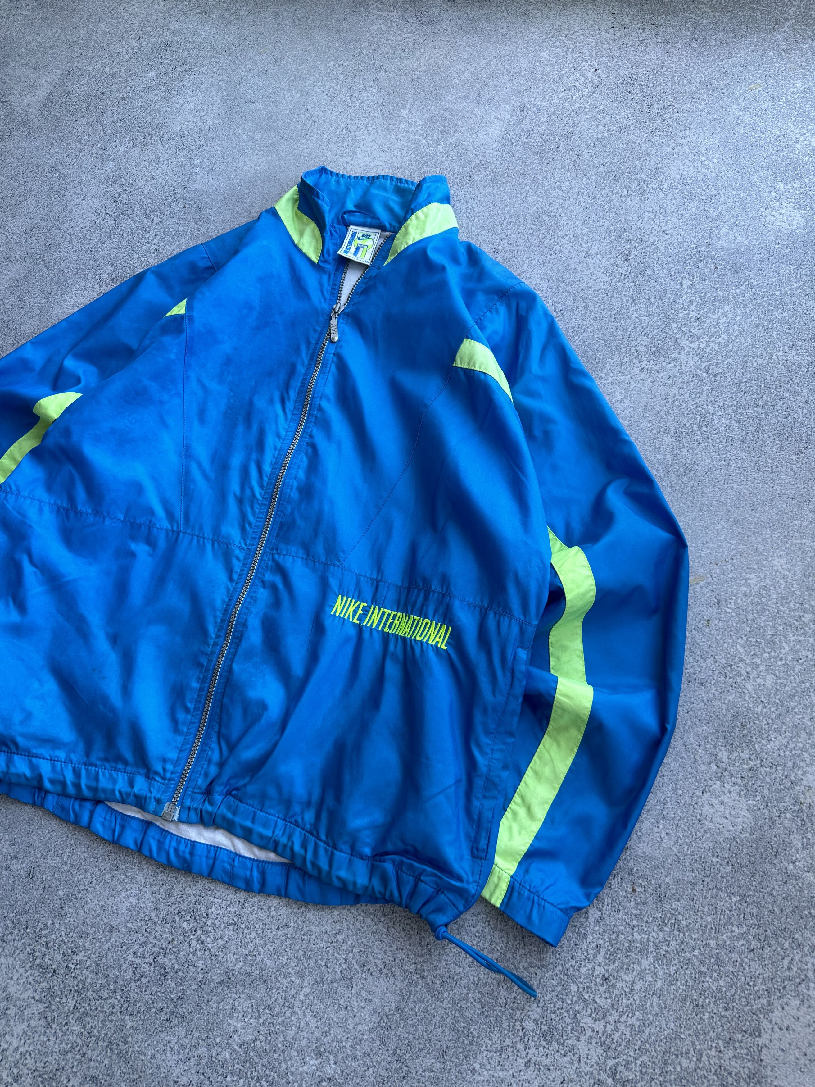 Nike × Vintage Nike International Vintage Nylon Blue Track Jacket Rare 90s Size US M / EU 48-50 / 2 - 8 Thumbnail