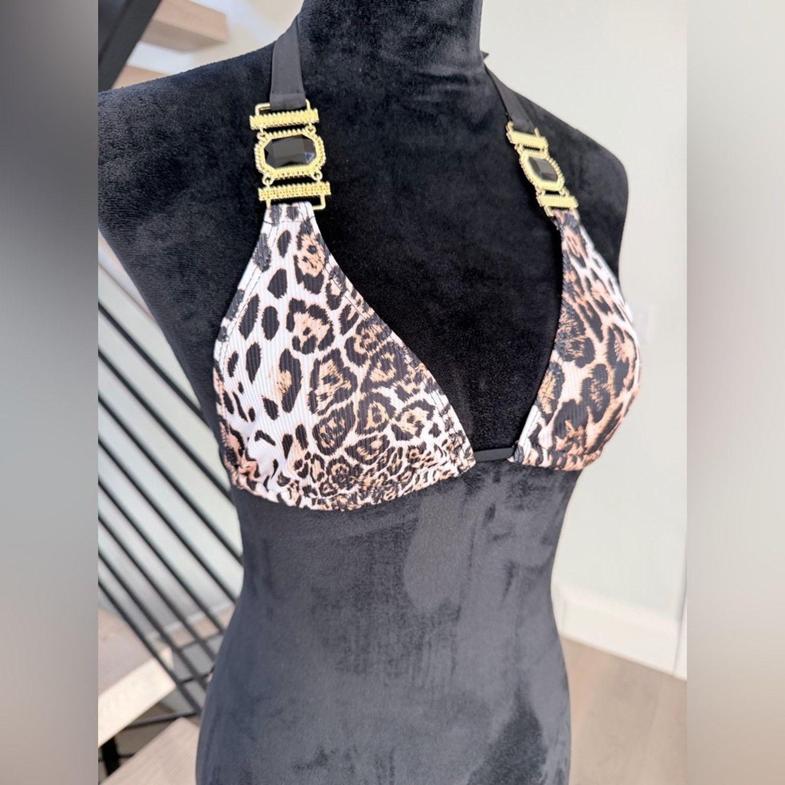 Other Leopard Print Bikini Top Swim Bathing Top size S Size ONE SIZE - 6 Thumbnail