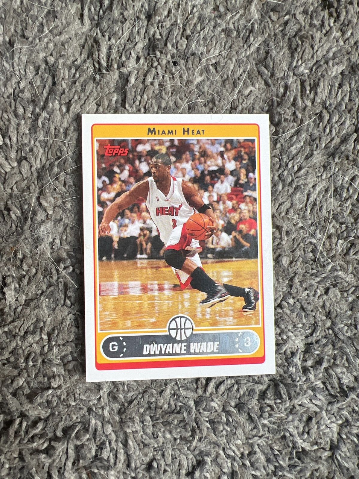 NBA 2006 Topps #100 Dwayne Wade Card Size ONE SIZE - 1 Thumbnail