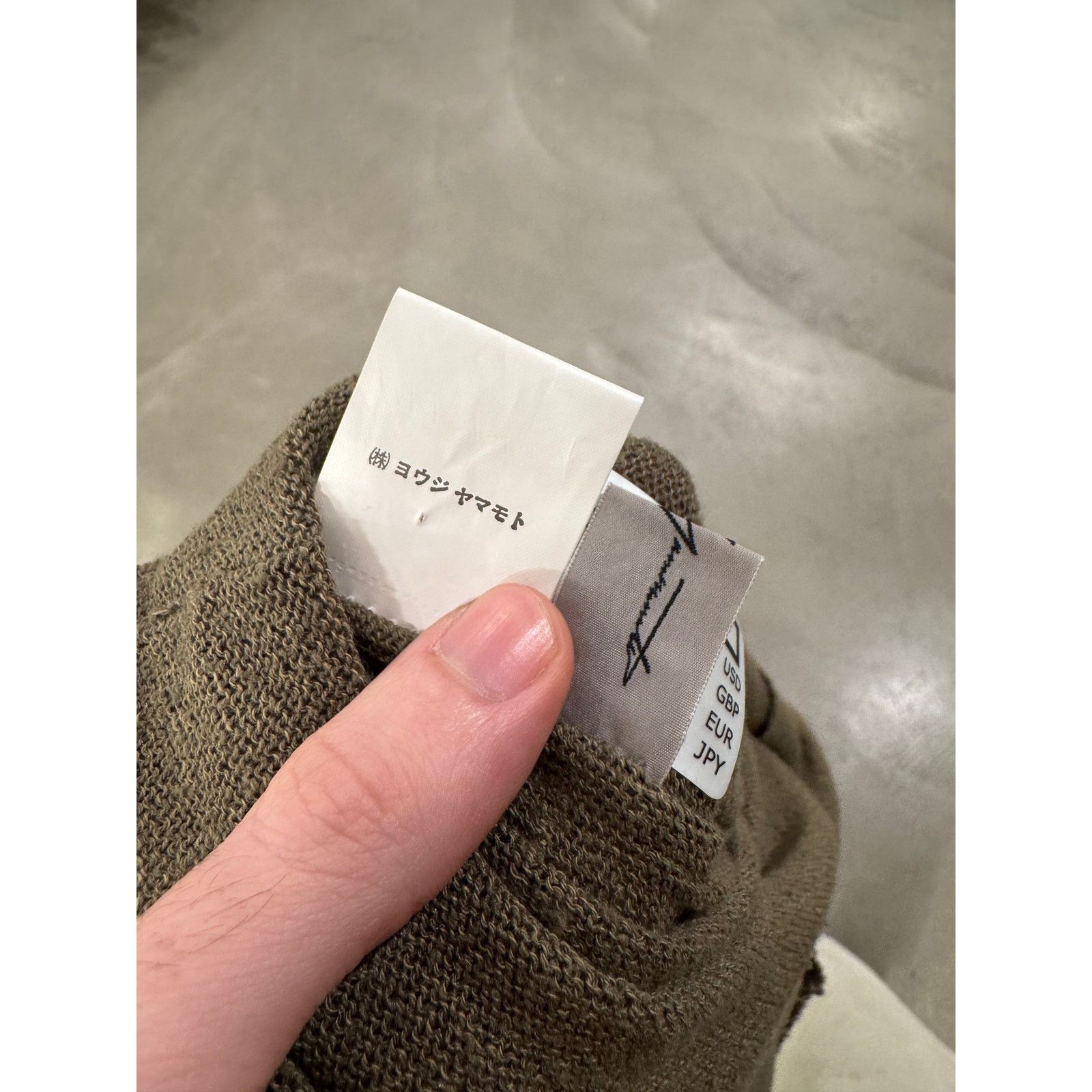 Yohji Yamamoto 2000s Yohji Yamamoto sample asymmetrical long top Size M / US 6-8 / IT 42-44 - 10 Thumbnail