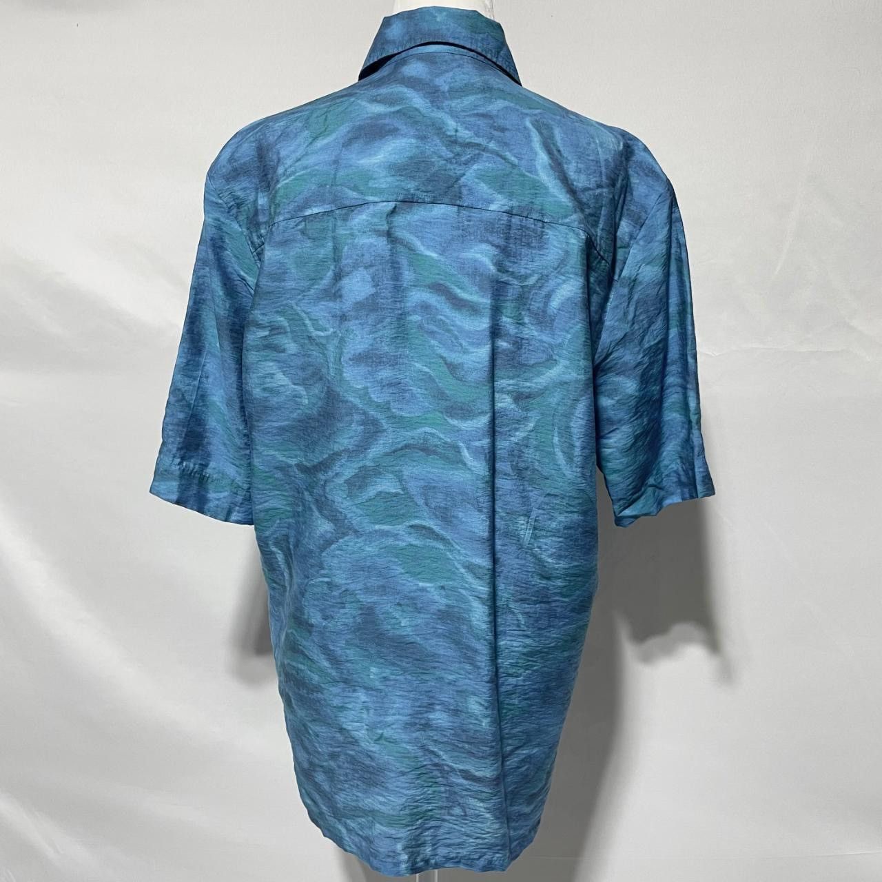 & Other Stories & Other Stories Wavy Print Short Sleeve Boxy Button Up Shirt Size XS / US 0-2 / IT 36-38 - 6 Thumbnail