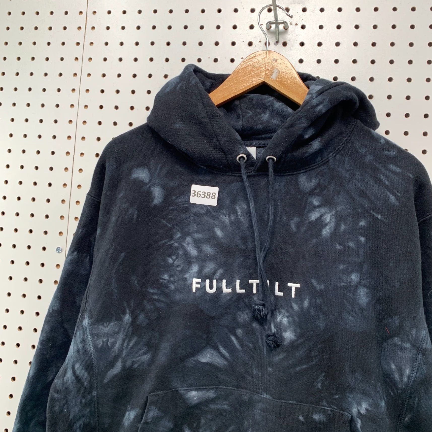 Champion VINTAGE Champion Reverse Weave Hoodie Mens Medium Black Acid Wash Pullover Fleece Heavyweight Size US M / EU 48-50 / 2 - 7 Thumbnail
