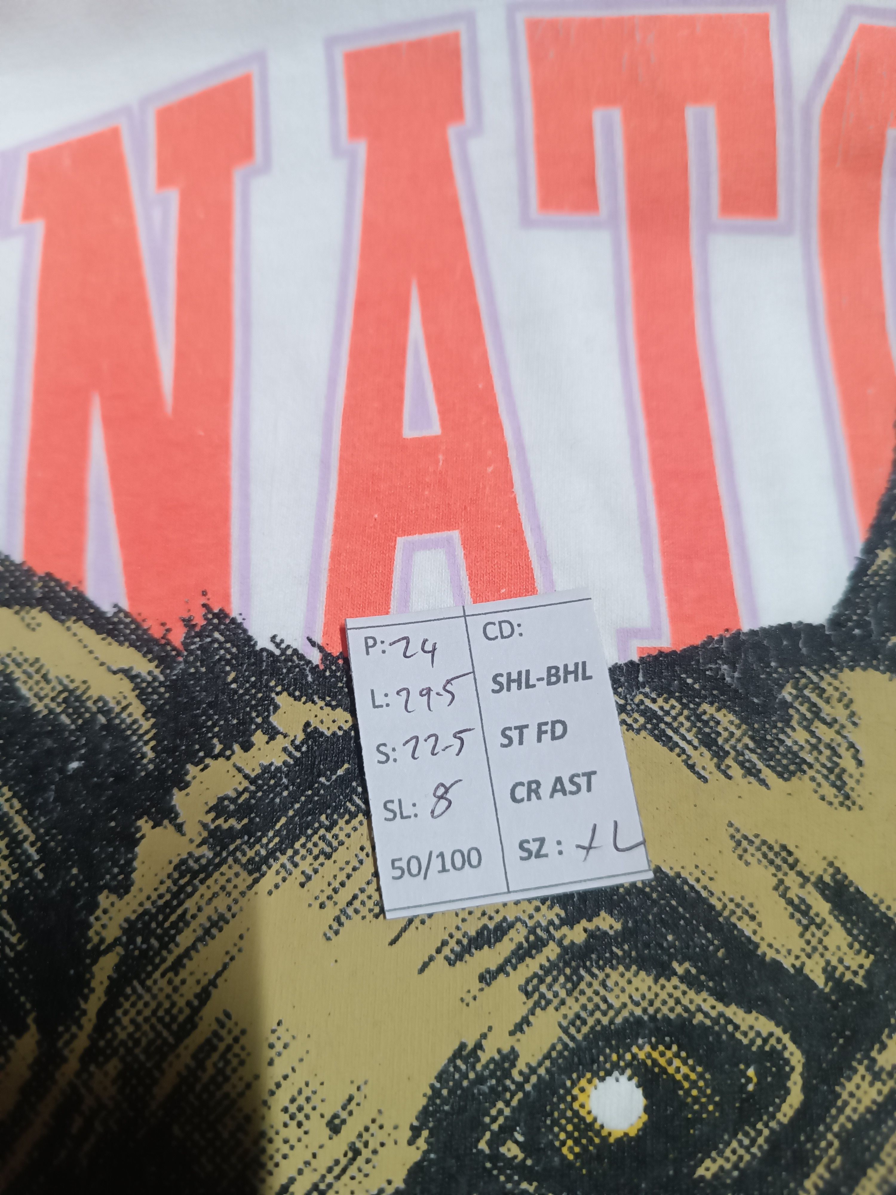 Other VINTAGE CHINATOWN MARKET BEWARE HOUND TEE VERY RARE R2 Size US XL / EU 56 / 4 - 19 Thumbnail