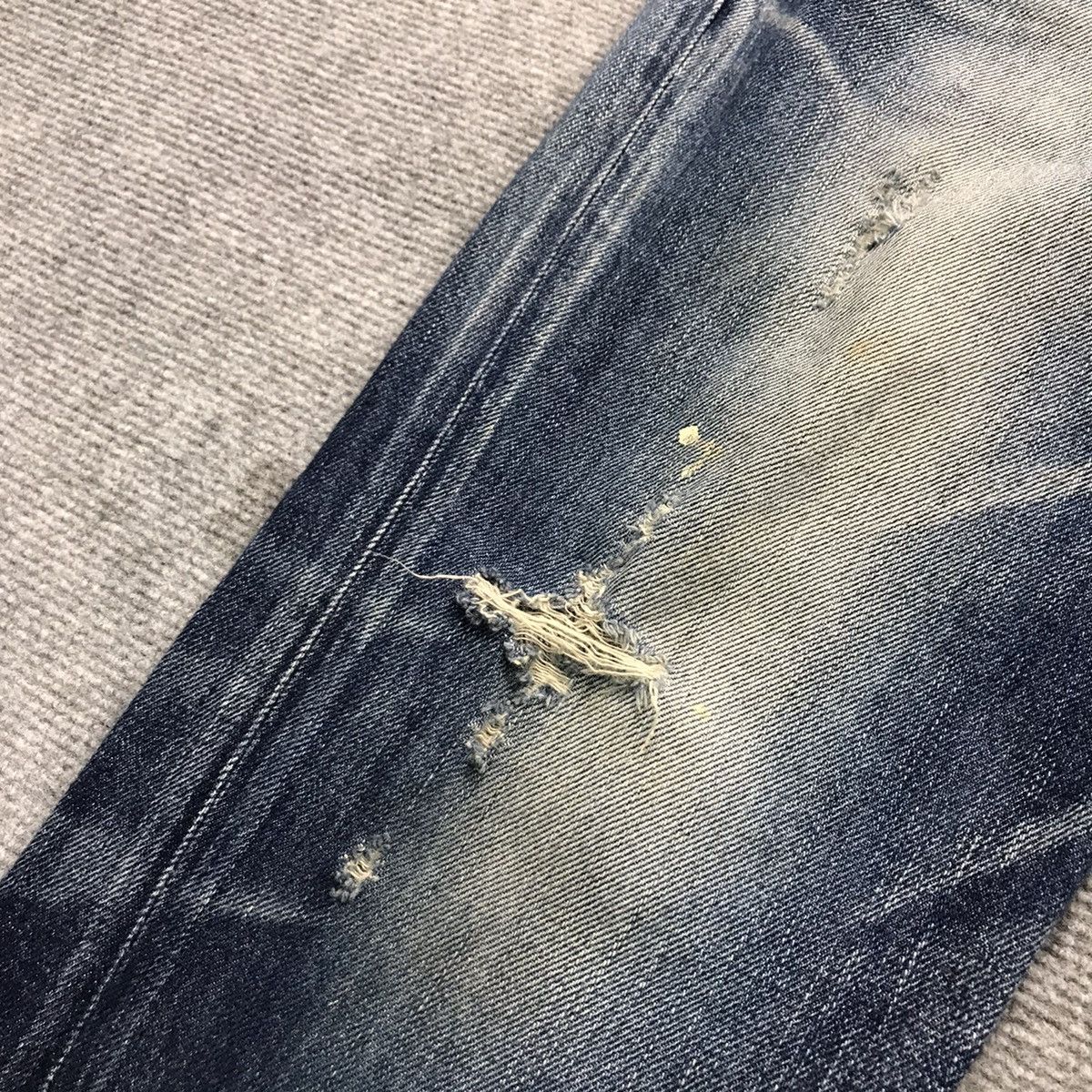 Edwin × Japanese Brand FLARE DENIM EDWIN BLUE FADED DISTRESSED PANTS Size US 30 / EU 46 - 6 Thumbnail