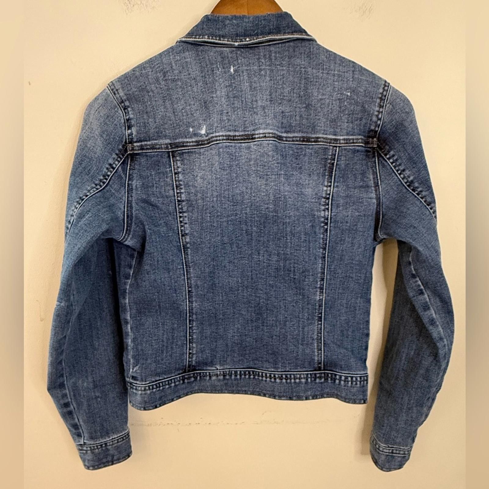 Other Refuge cropped denim jeans jacket button up medium wash SZ M Size M / US 6-8 / IT 42-44 - 2 Thumbnail
