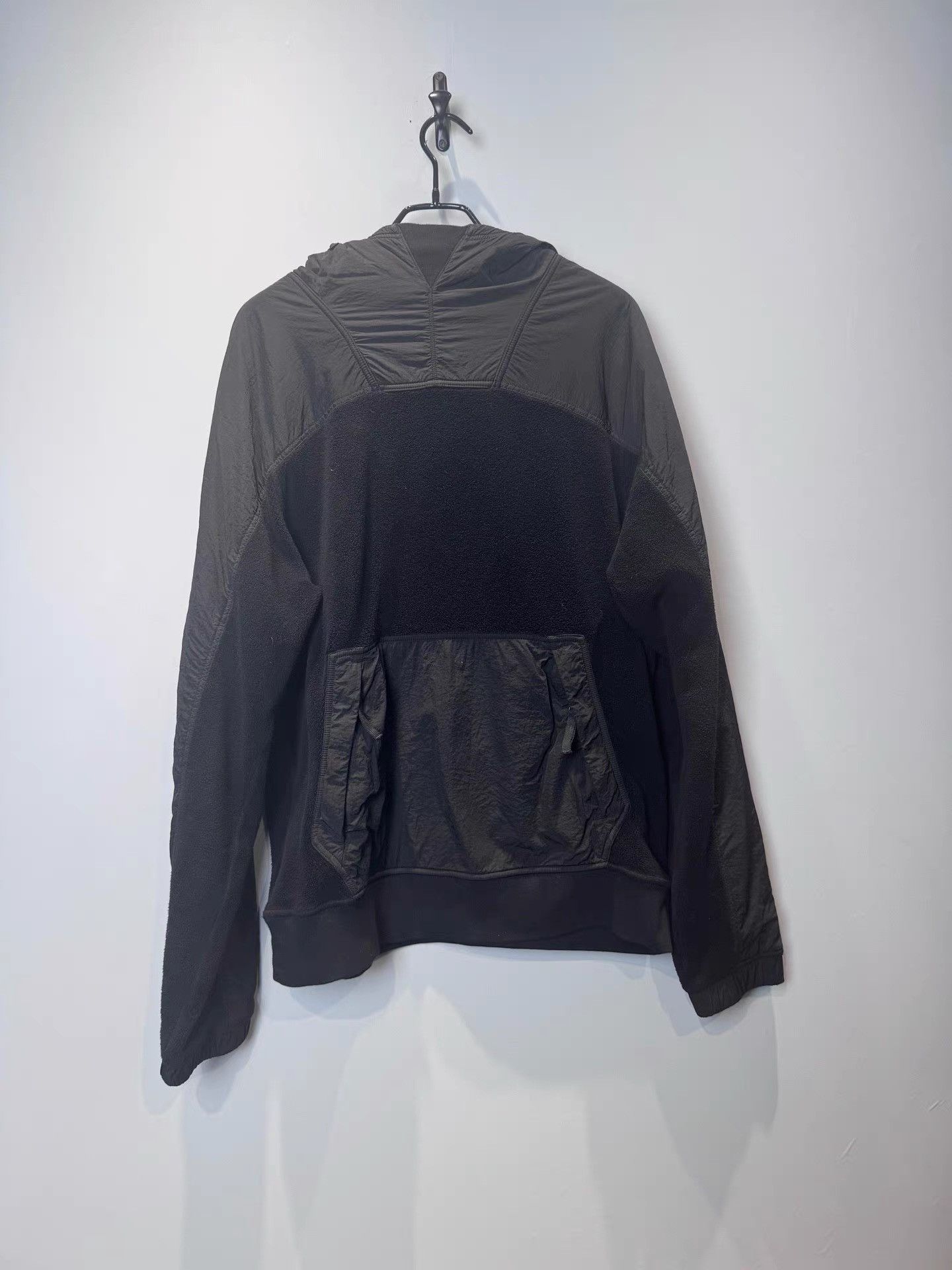 Stone Island STONE ISLAND Black Colorblock Logo Hoodie K36 Size US L / EU 52-54 / 3 - 1 Thumbnail