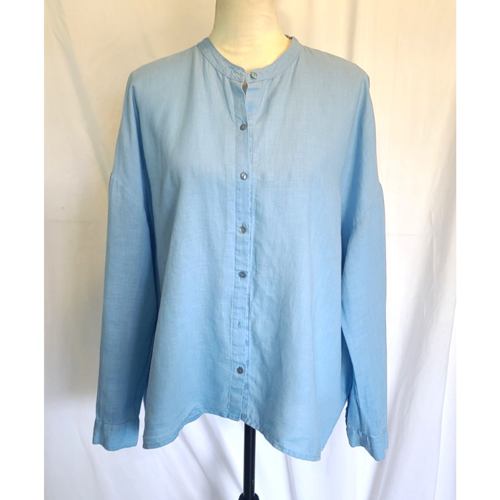 Eileen Fisher Eileen Fisher 100% Organic Linen Light Blue Blouse Top Large Size L / US 10 / IT 46 - 1 Thumbnail