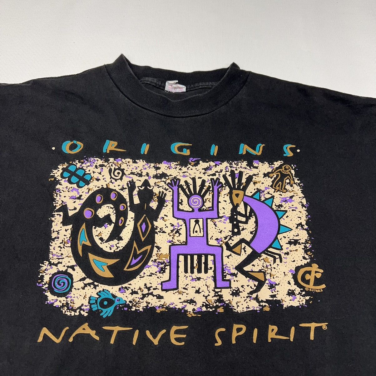 Vintage Sandals Tee Shirt Black Native Spirit Faded Graphic Y2K Size US XL / EU 56 / 4 - 2 Thumbnail