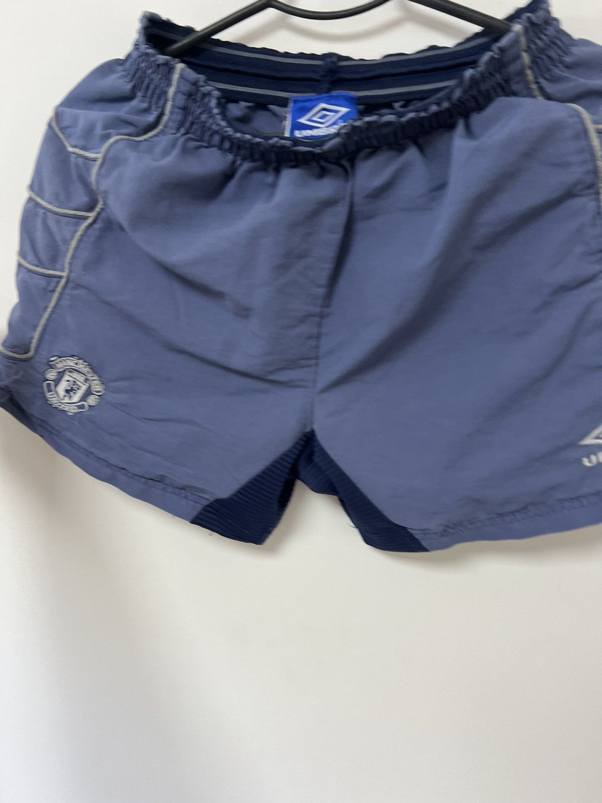 Umbro Vintage Manchester United 1999/2001 Umbro Football Shorts XS Size US 30 / EU 46 - 13 Thumbnail